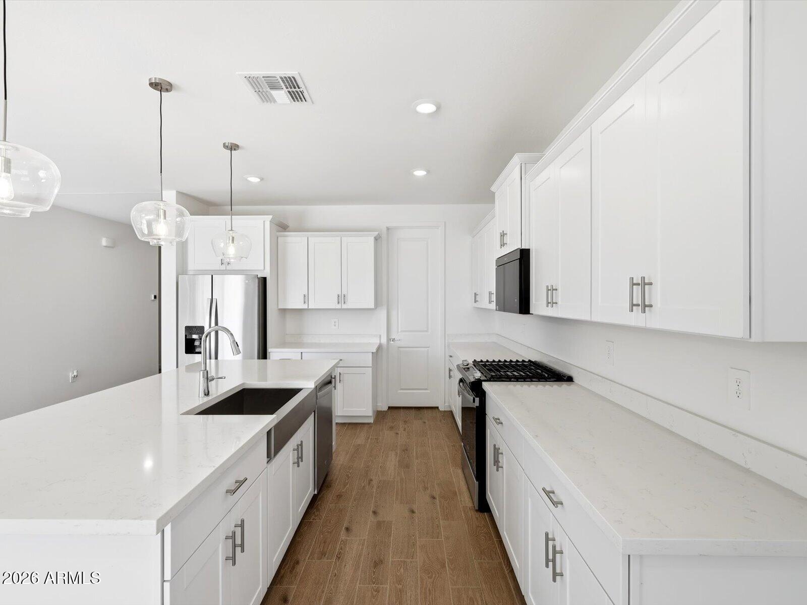 2558 E VINTAGE Drive, San Tan Valley, AZ 85143