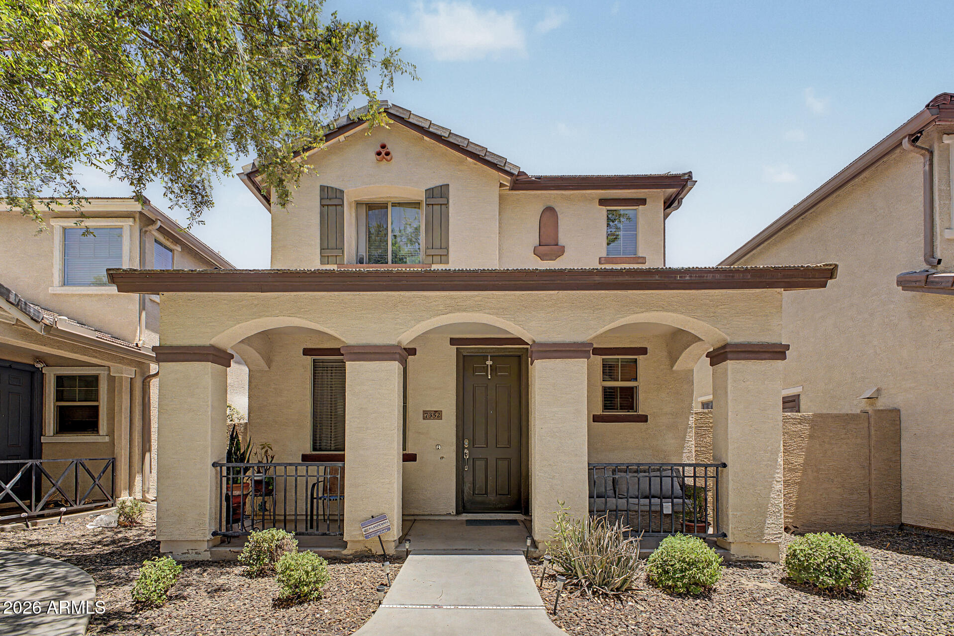 7352 W WINDSOR Avenue, Phoenix, AZ 85035