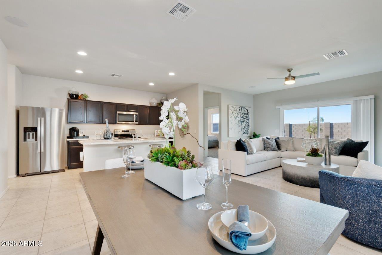 1467 N FENWAY Drive, Florence, AZ 85132