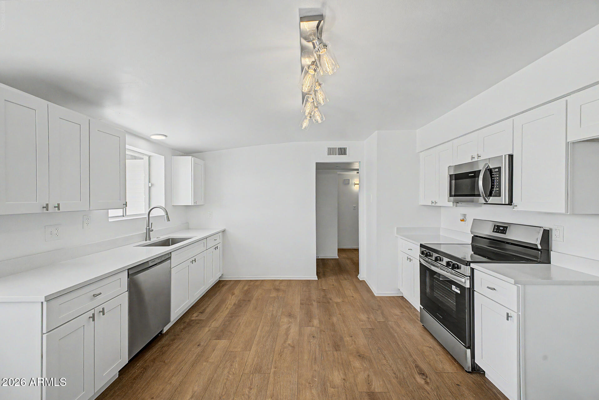 5209 E BUTTE Street, Mesa, AZ 85205