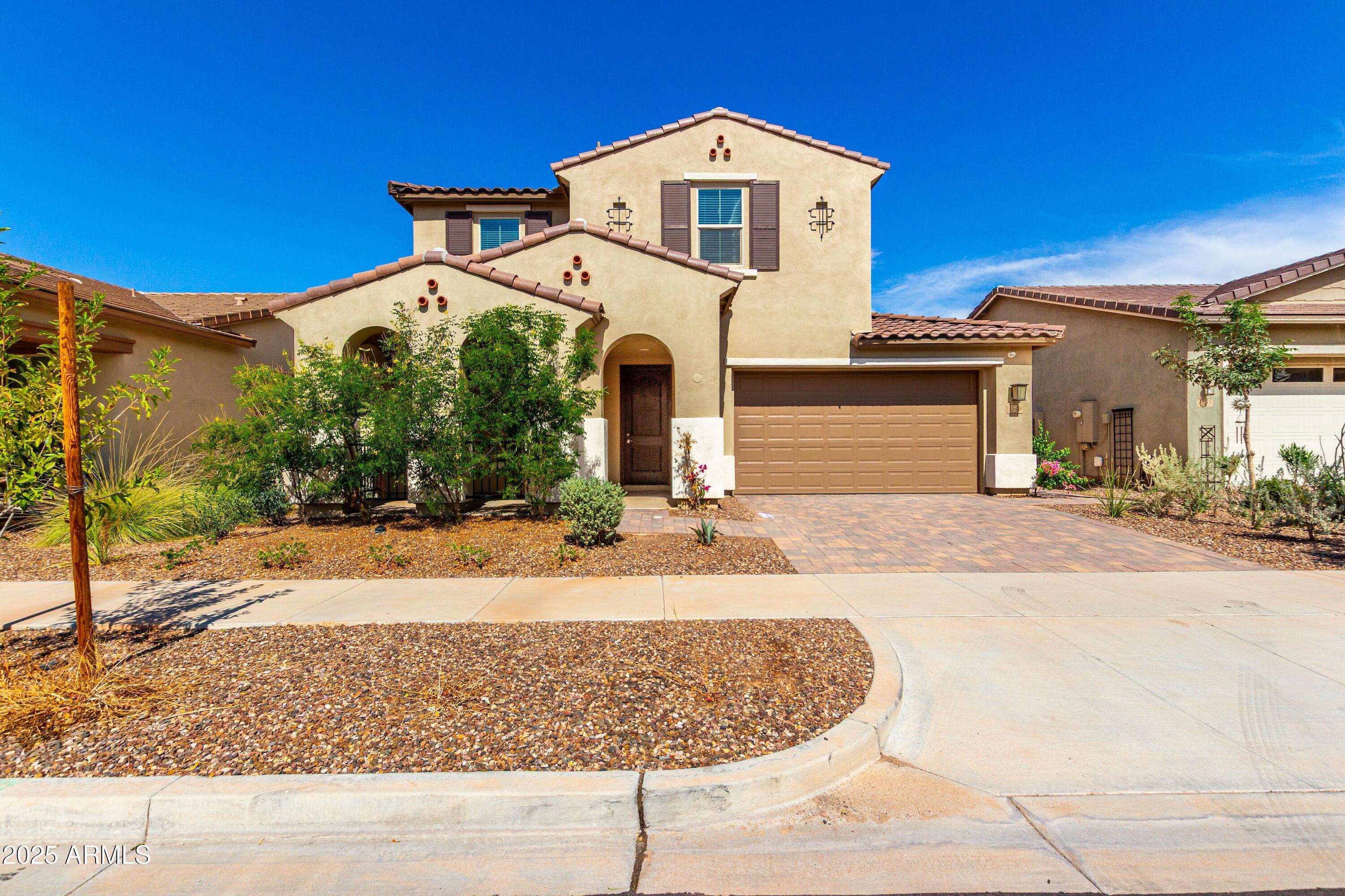 9548 E Rainbow Avenue, Mesa, AZ 85212