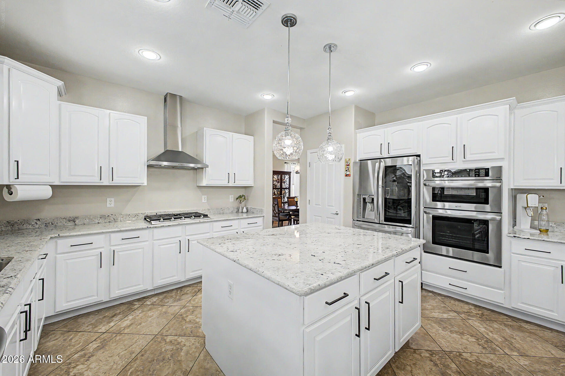 2176 E INDIAN WELLS Drive, Gilbert, AZ 85298