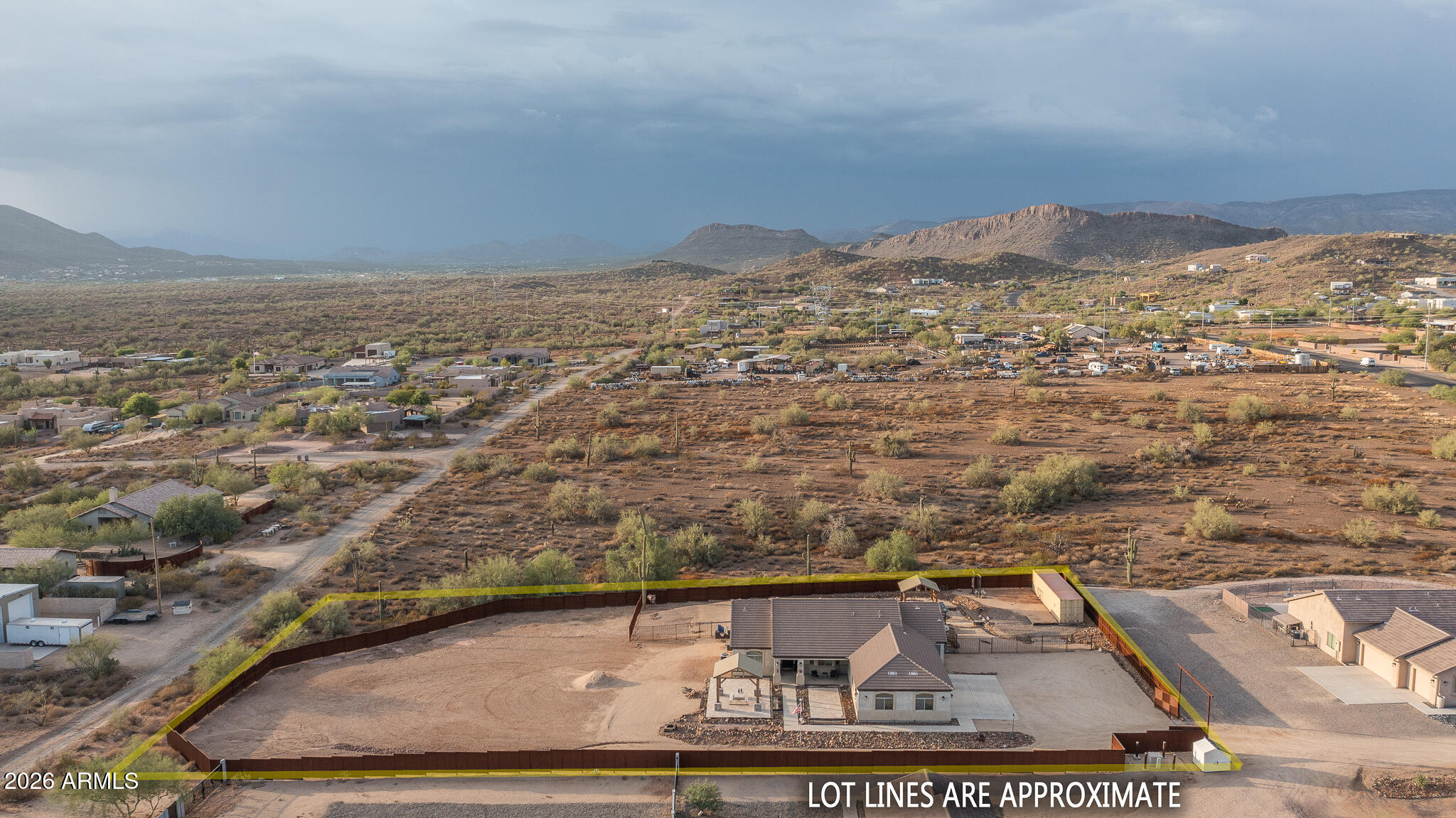 39722 N NEW RIVER Road, Phoenix, AZ 85086