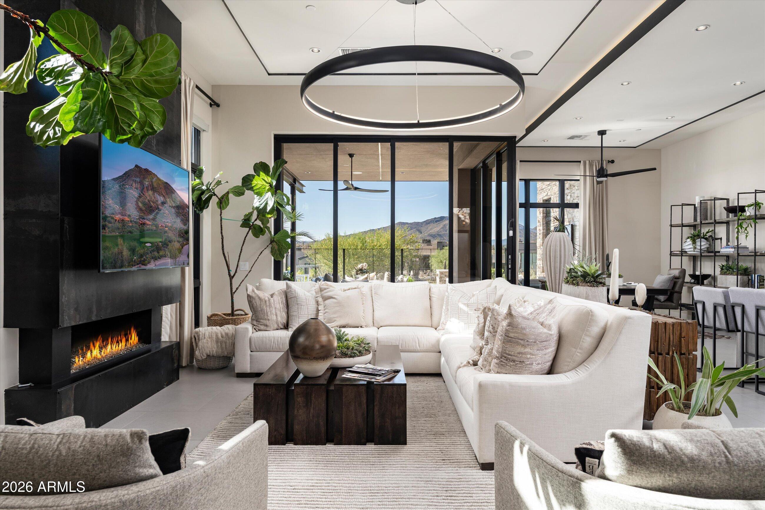 37200 N CAVE CREEK Road 1059, Scottsdale, AZ 85262