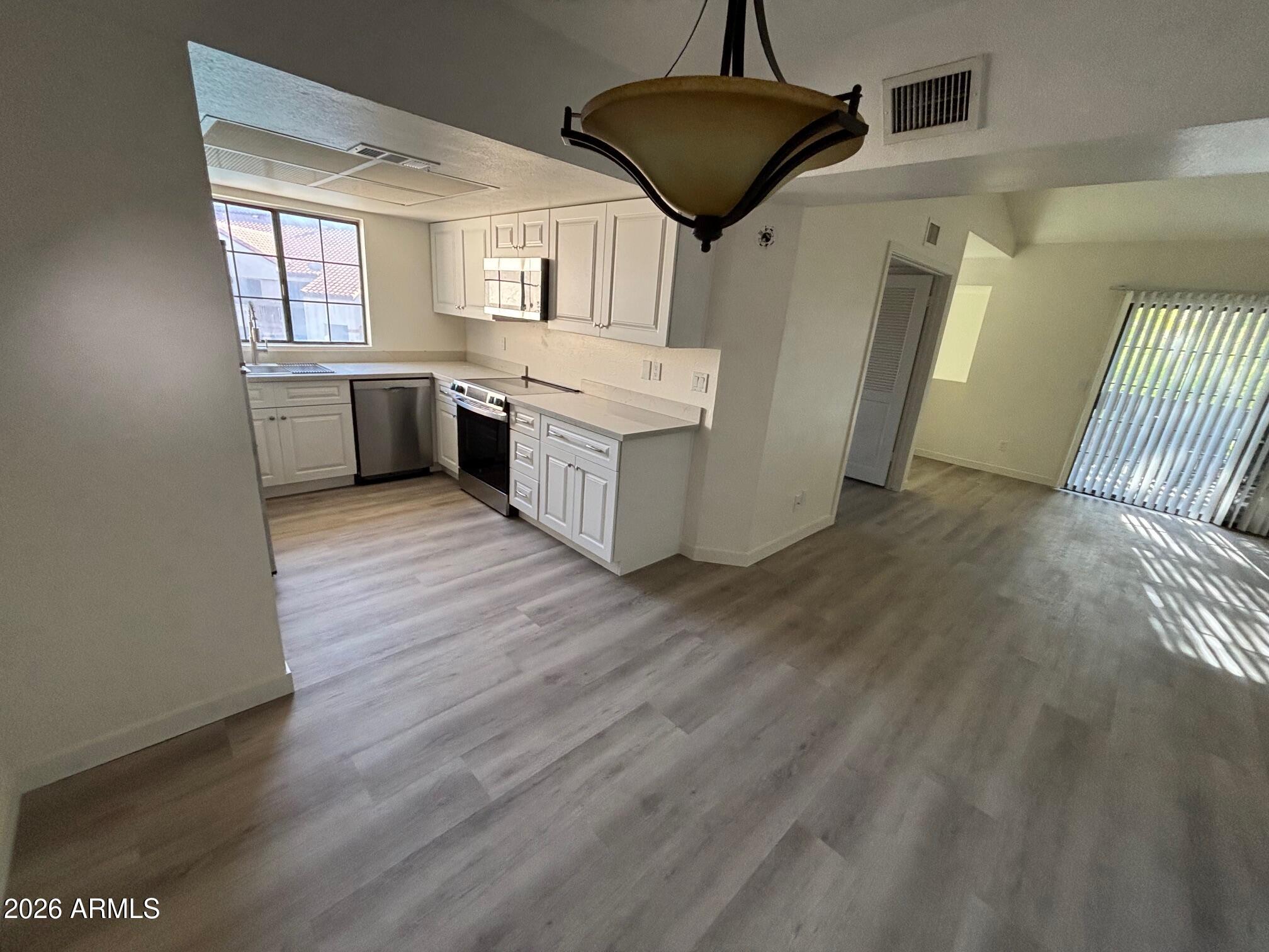 700 E MESQUITE Circle M229, Tempe, AZ 85288