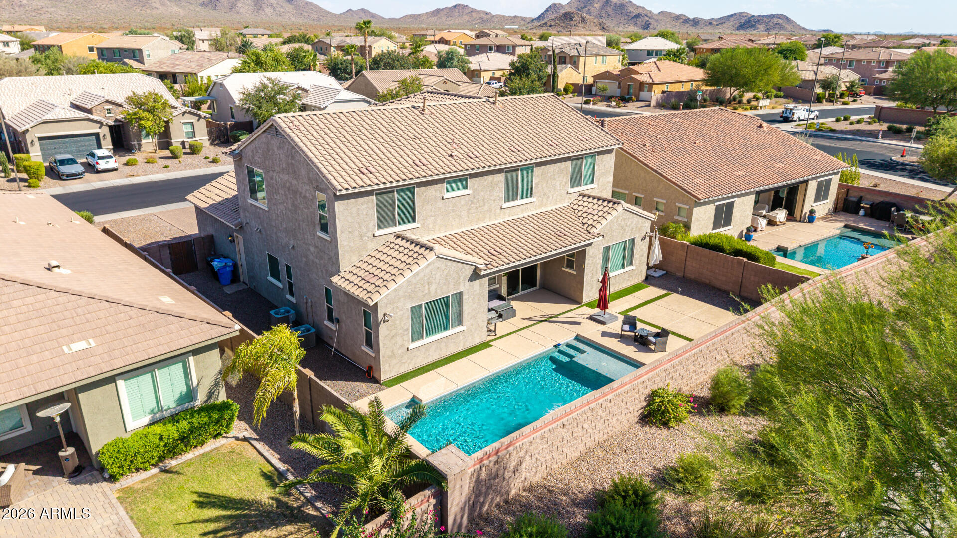 2528 E TOMAHAWK Court, Gilbert, AZ 85298