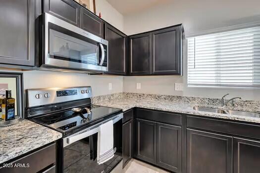 36148 W SEVILLE Drive, Maricopa, AZ 85138