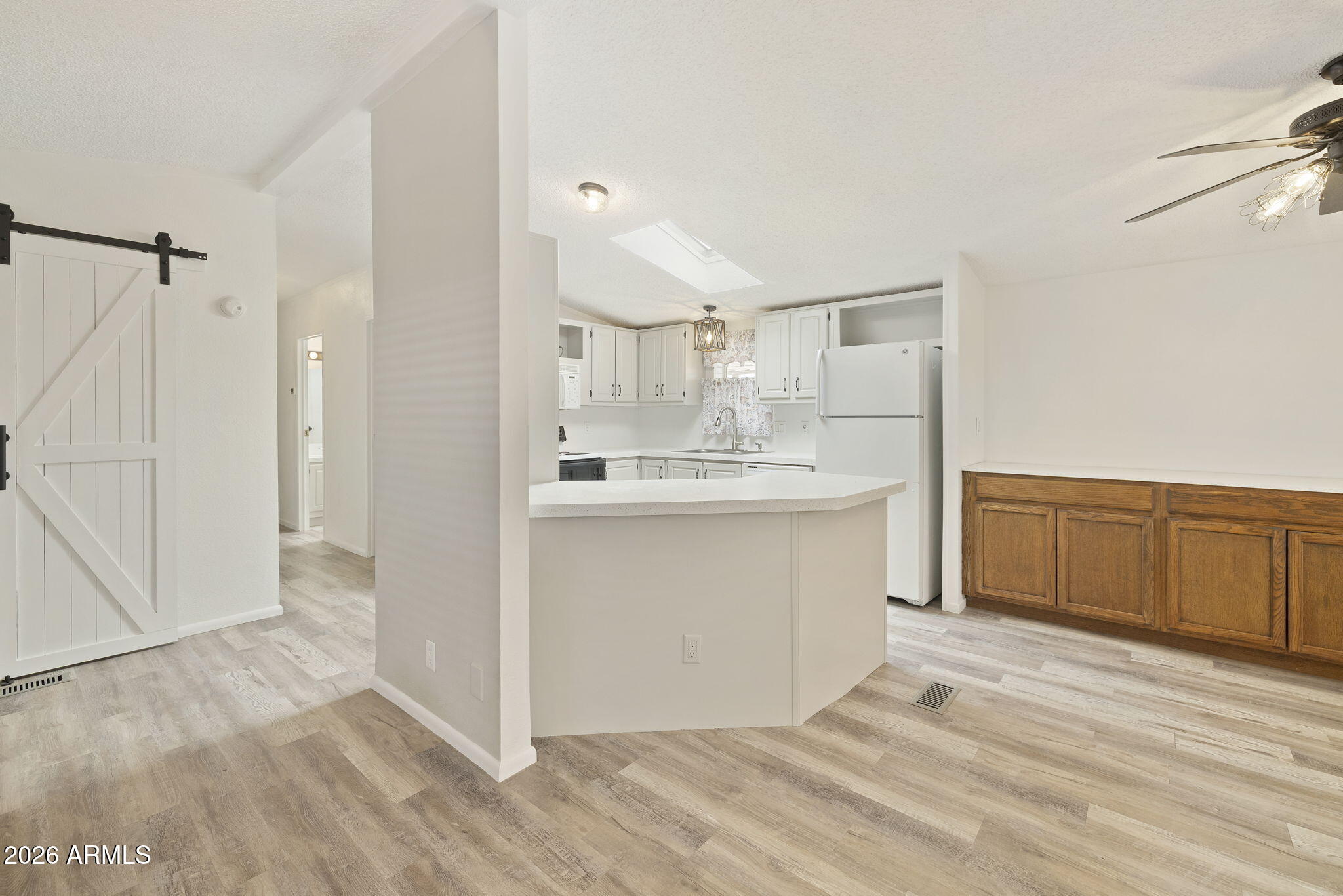 3700 S TOMAHAWK Road 70, Apache Junction, AZ 85119