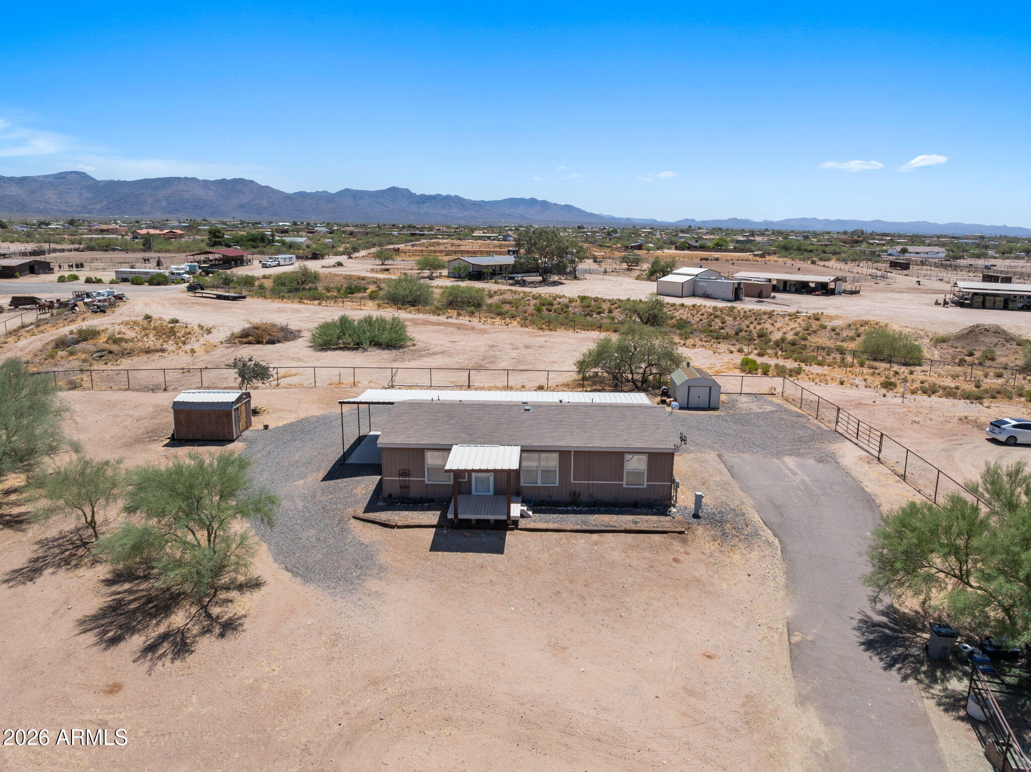 27565 S CLYDESDALE Avenue, Congress, AZ 85332