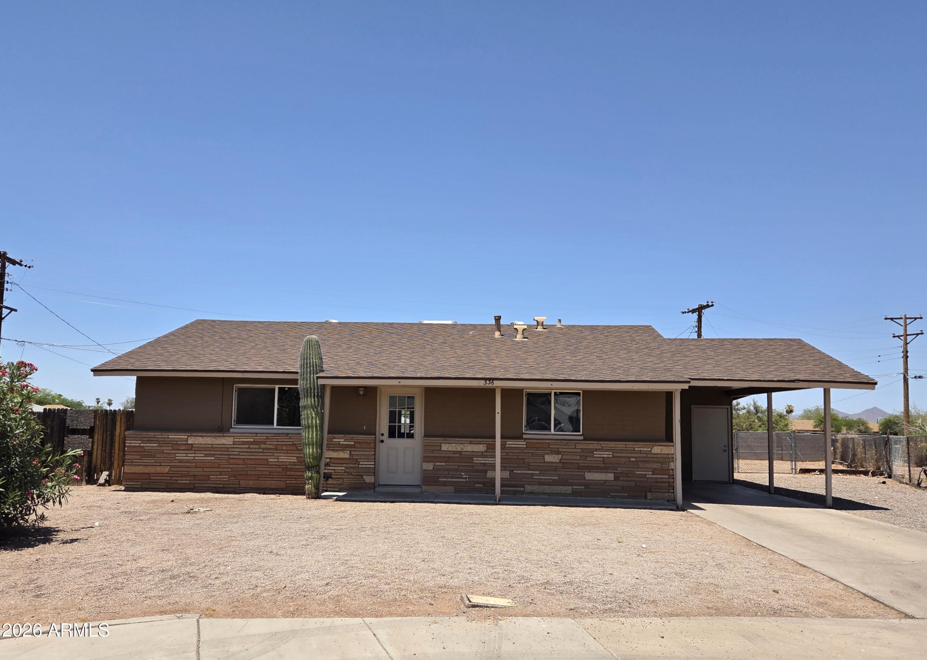 336 S WEAVER Drive, Apache Junction, AZ 85120