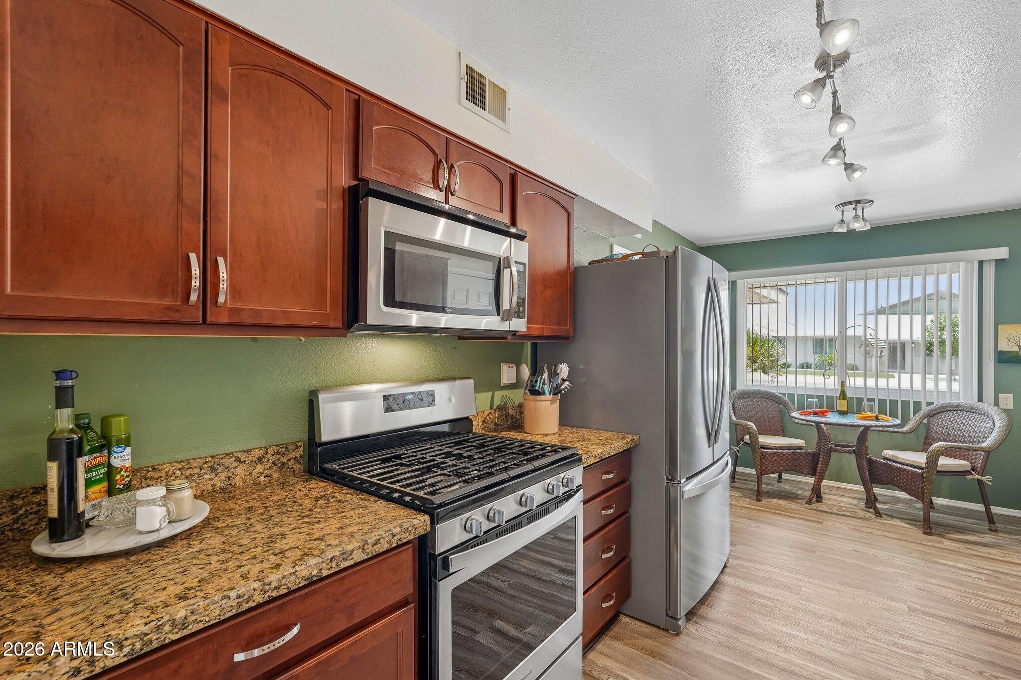 10908 W MEADE Drive, Sun City, AZ 85351