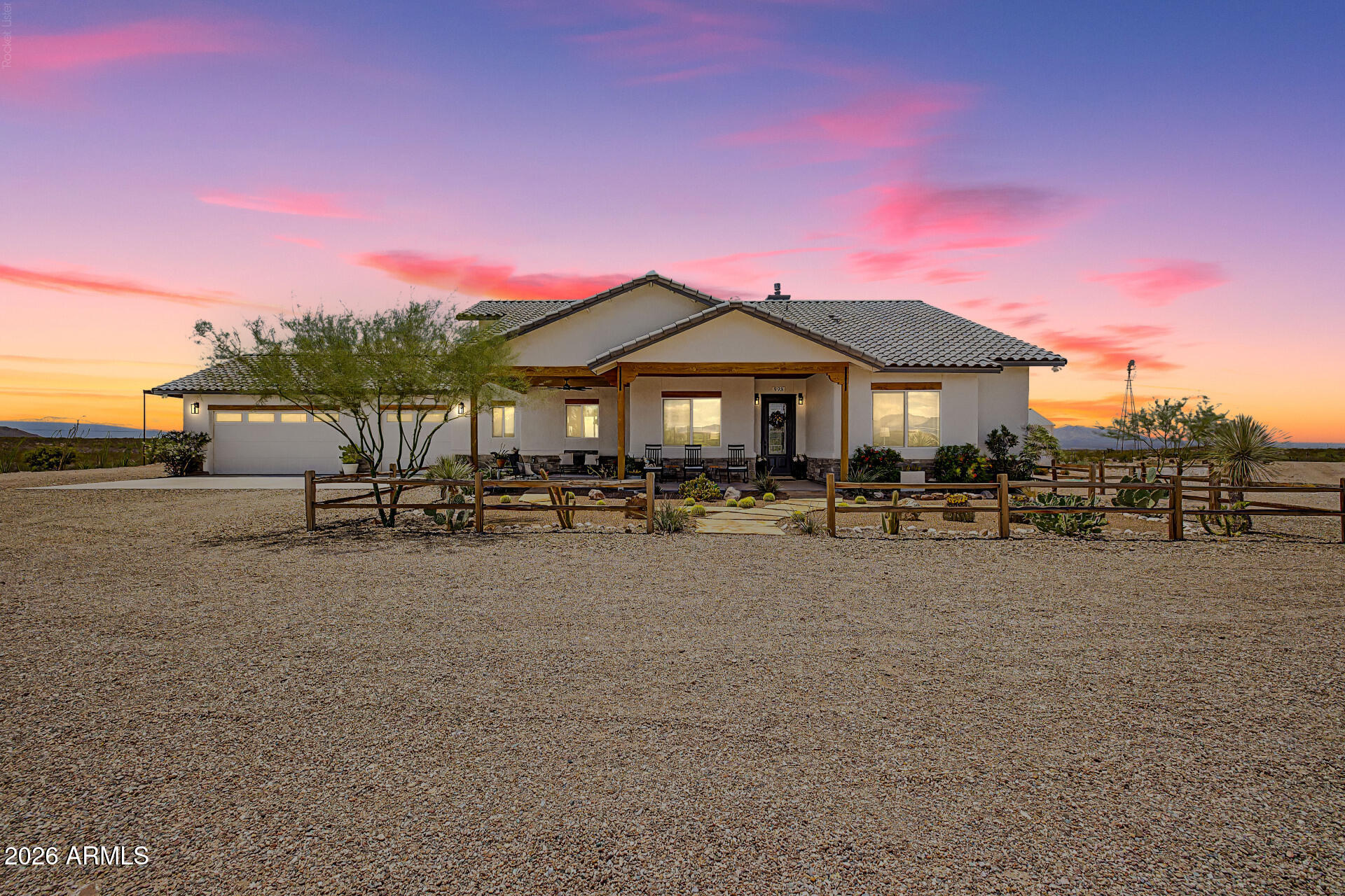 998 W Cholla Trail, Tombstone, AZ 85638
