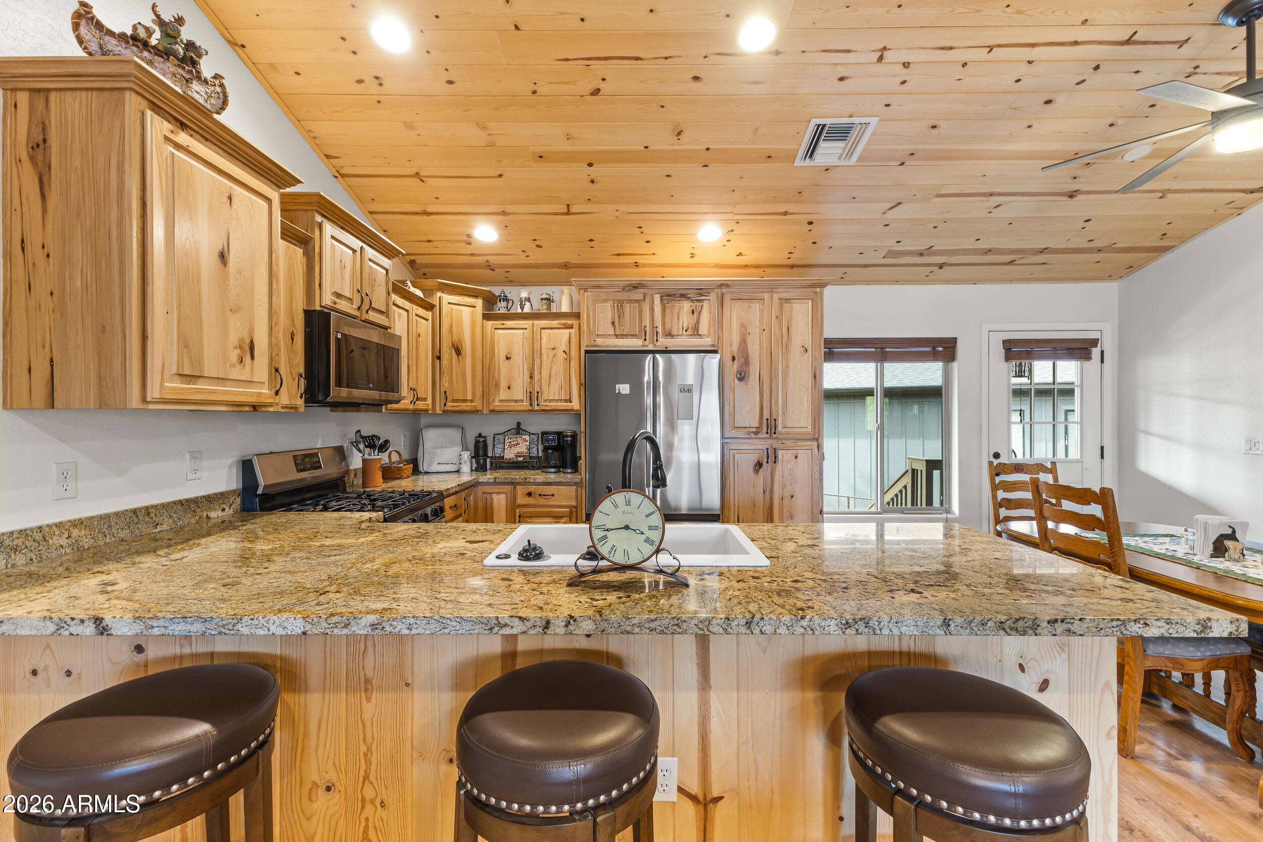 241 W OWENS Street, Show Low, AZ 85901