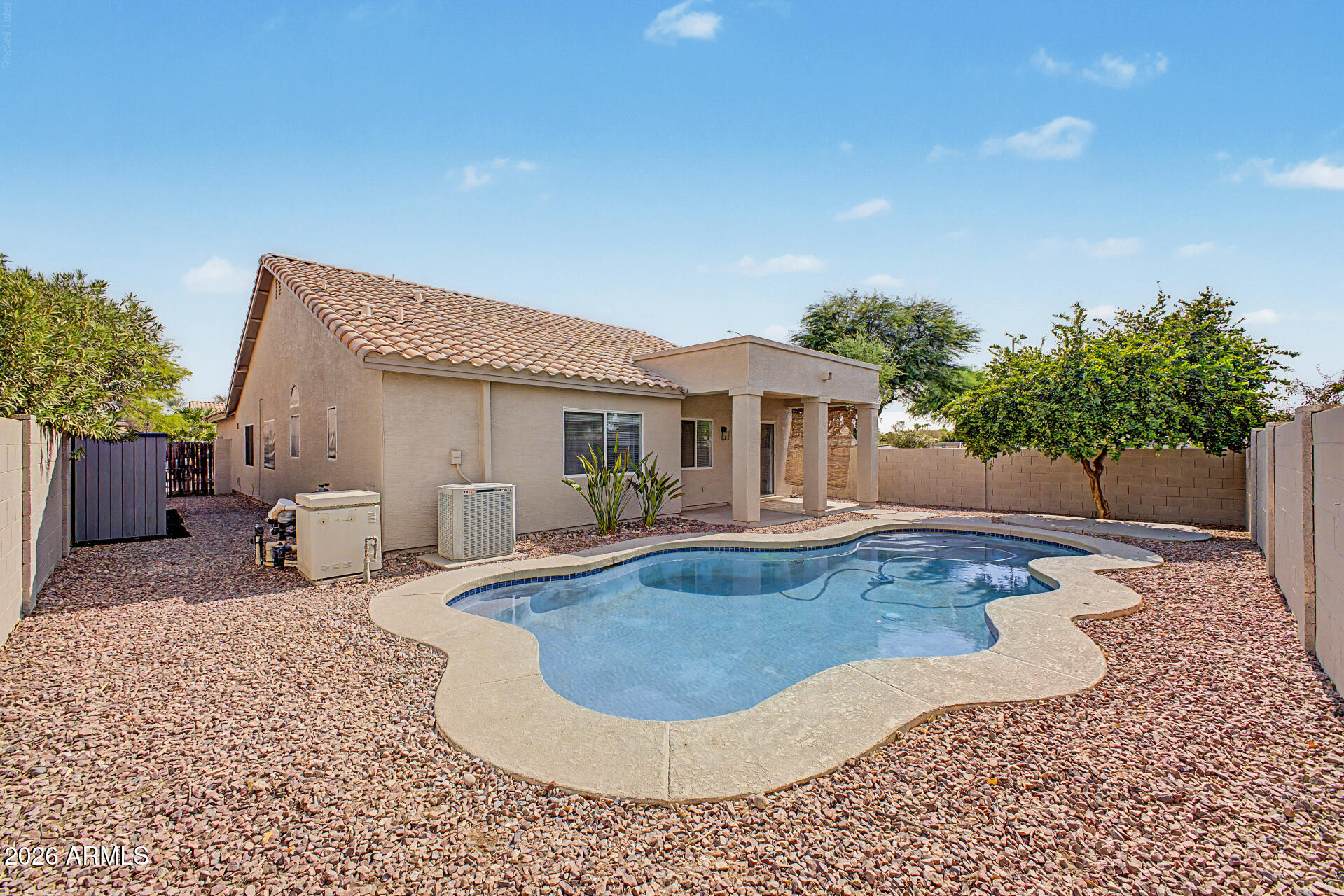 984 W MORELOS Street, Chandler, AZ 85225
