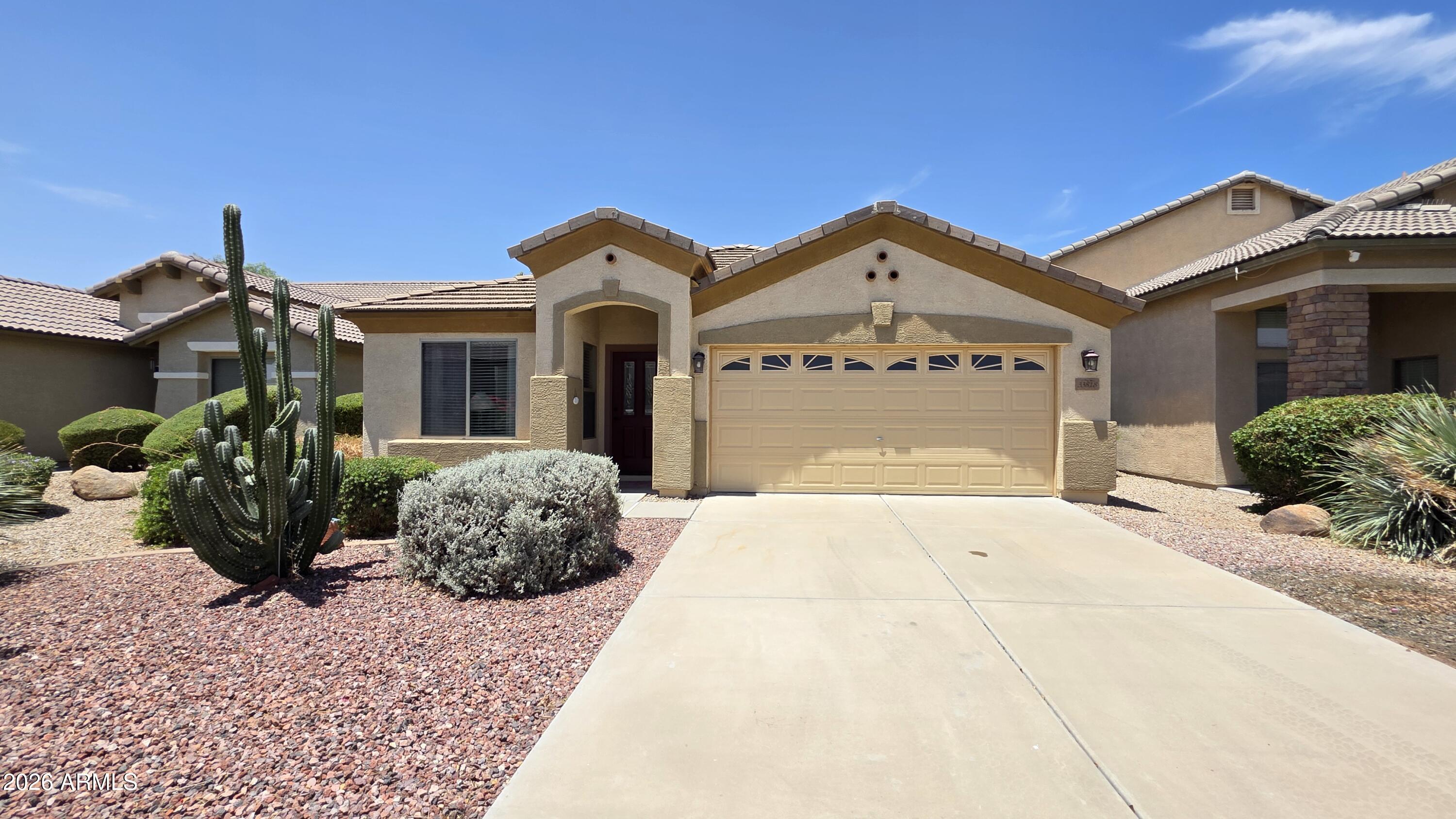 33818 N WINDMILL Run, San Tan Valley, AZ 85144