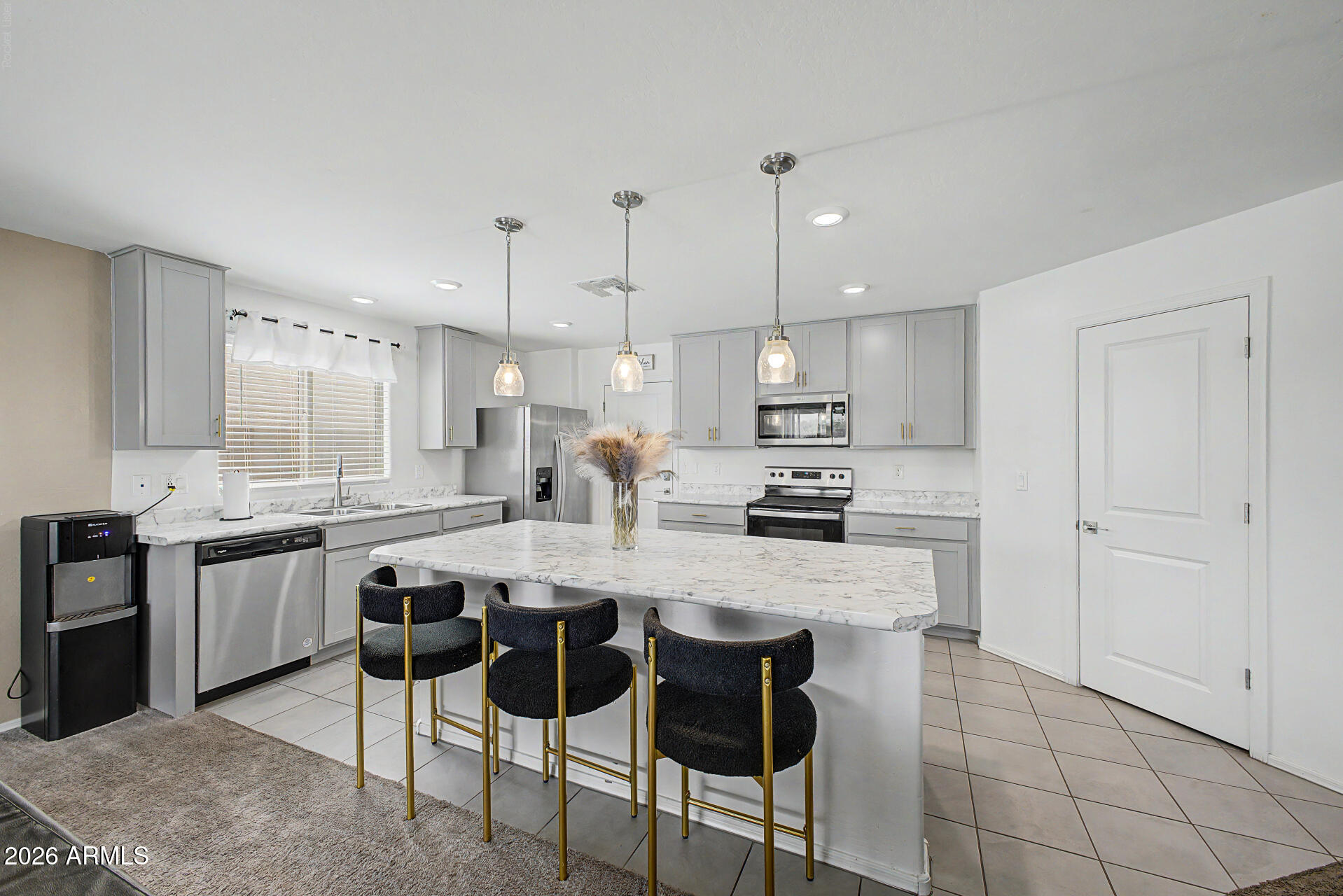 2333 W KOWALSKY Lane, Phoenix, AZ 85041