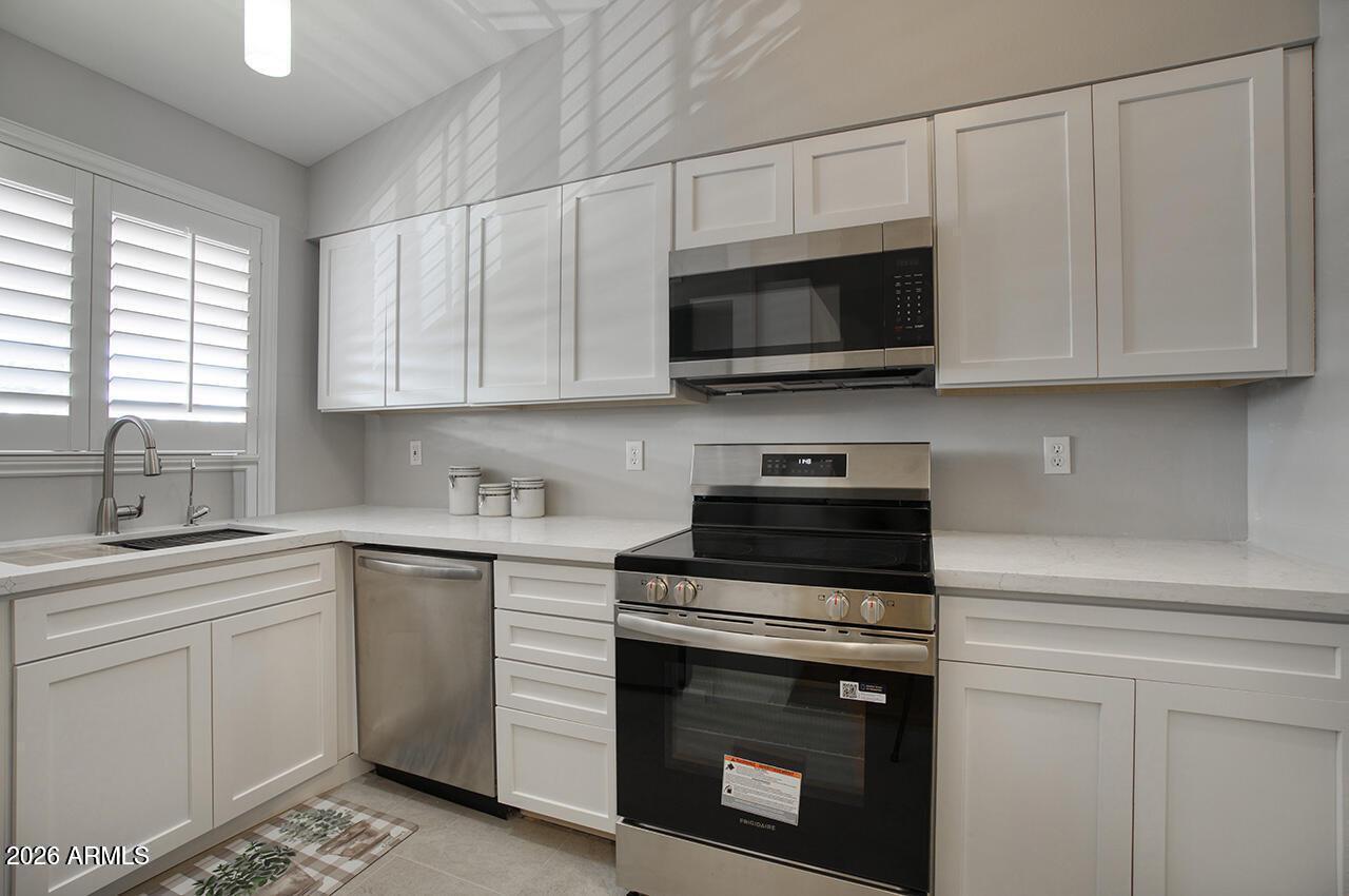 10820 N FAIRWAY Court W 218, Sun City, AZ 85351