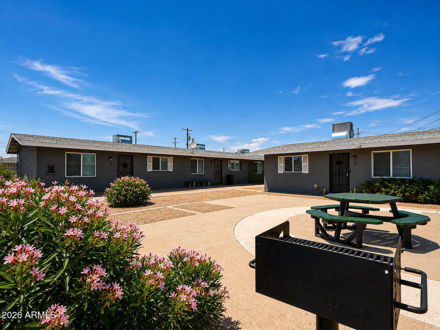 2210 W DEVONSHIRE Avenue, Phoenix, AZ 85015