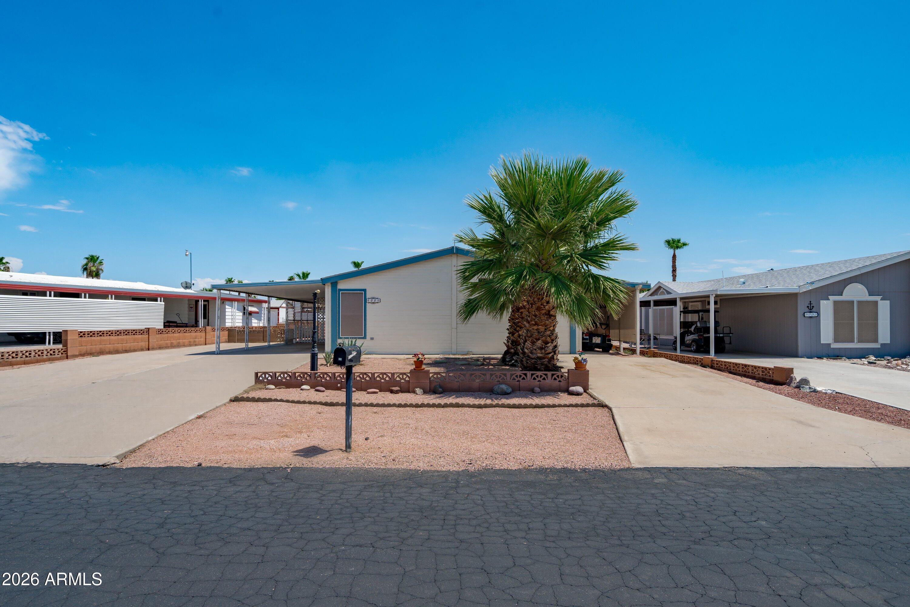 9009 E ELLASAR Avenue, Mesa, AZ 85208