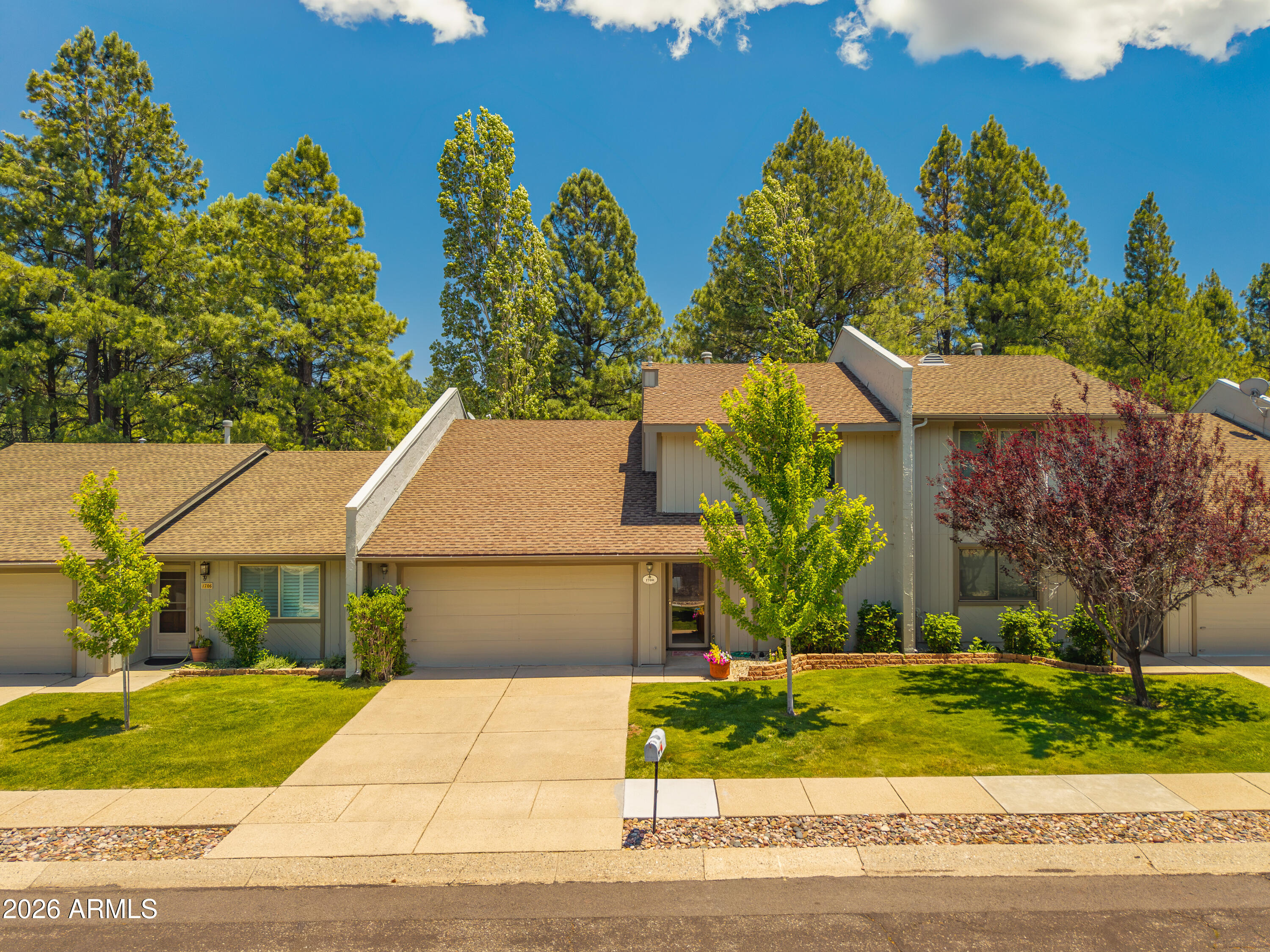 1700 N FAIRWAY Drive, Flagstaff, AZ 86004