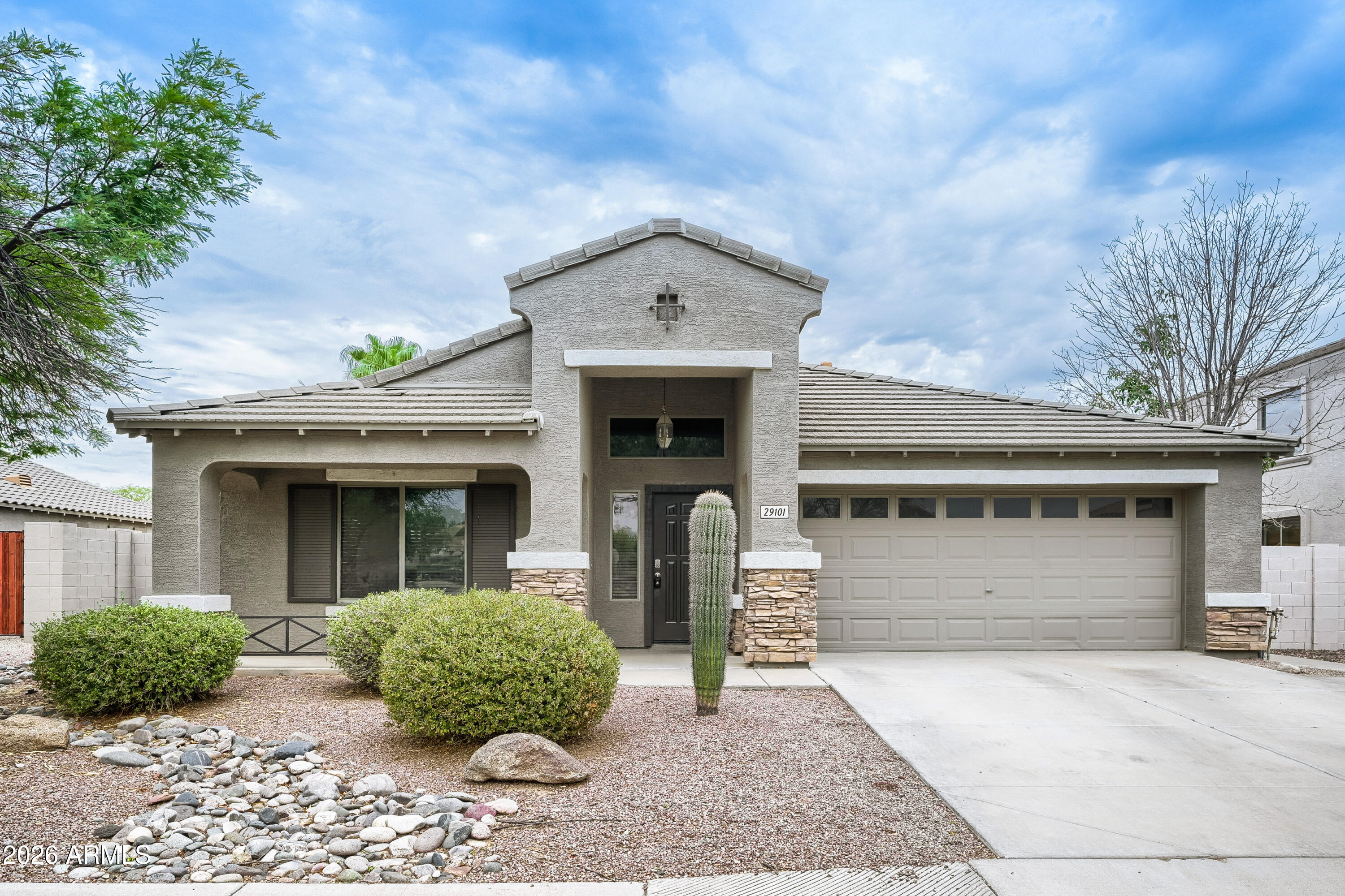 29101 N MOUNTAIN VIEW Road, San Tan Valley, AZ 85143