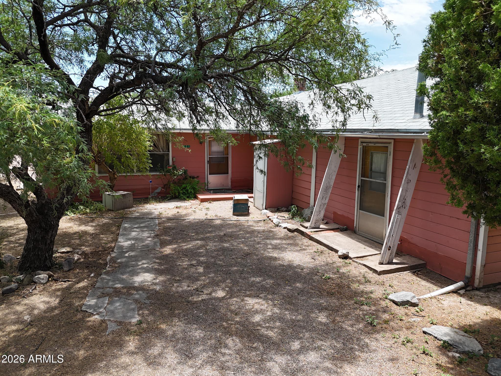 221 E Patton Street, Saint David, AZ 85630