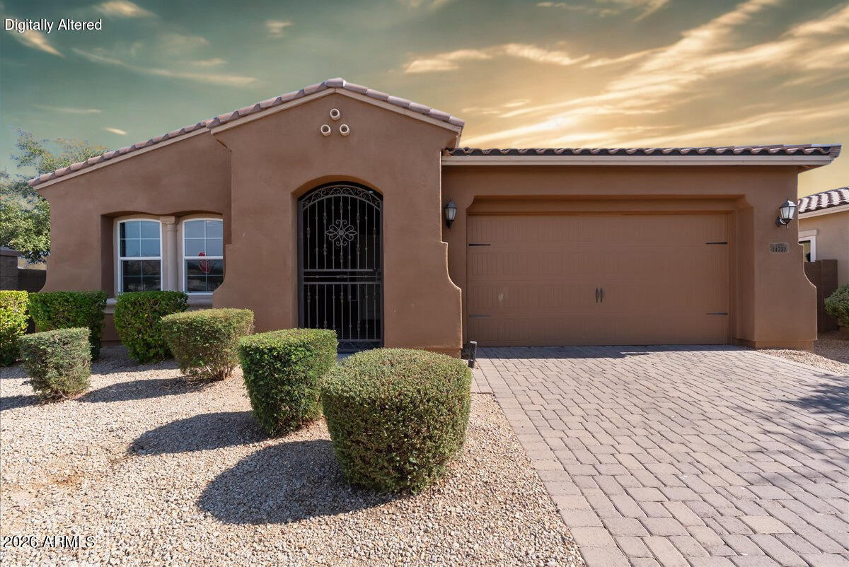 14751 W PASADENA Avenue, Litchfield Park, AZ 85340