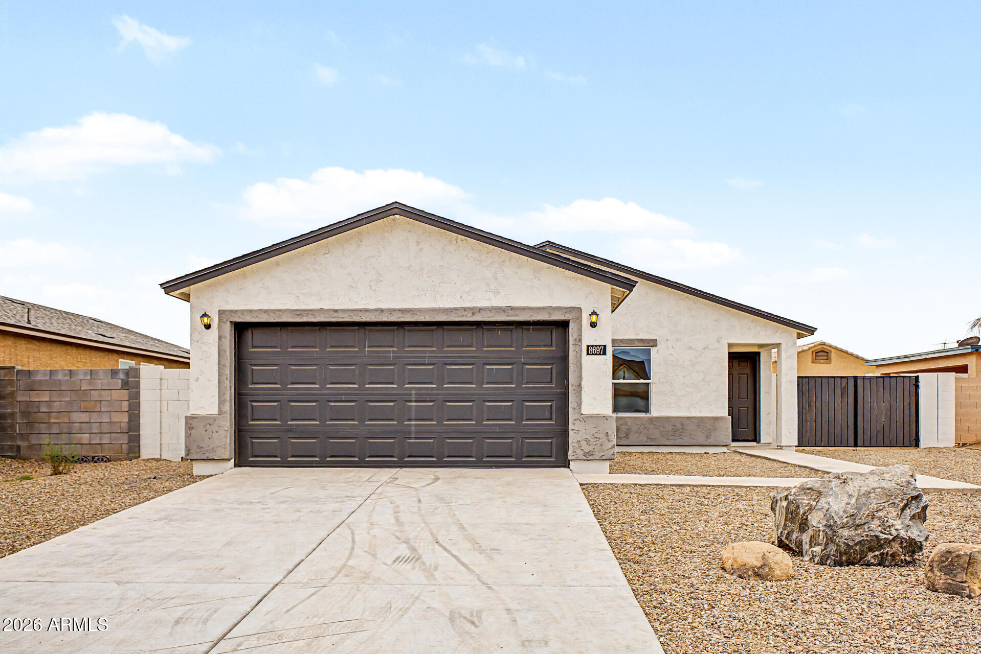 8697 W CONCORDIA Drive, Arizona City, AZ 85123