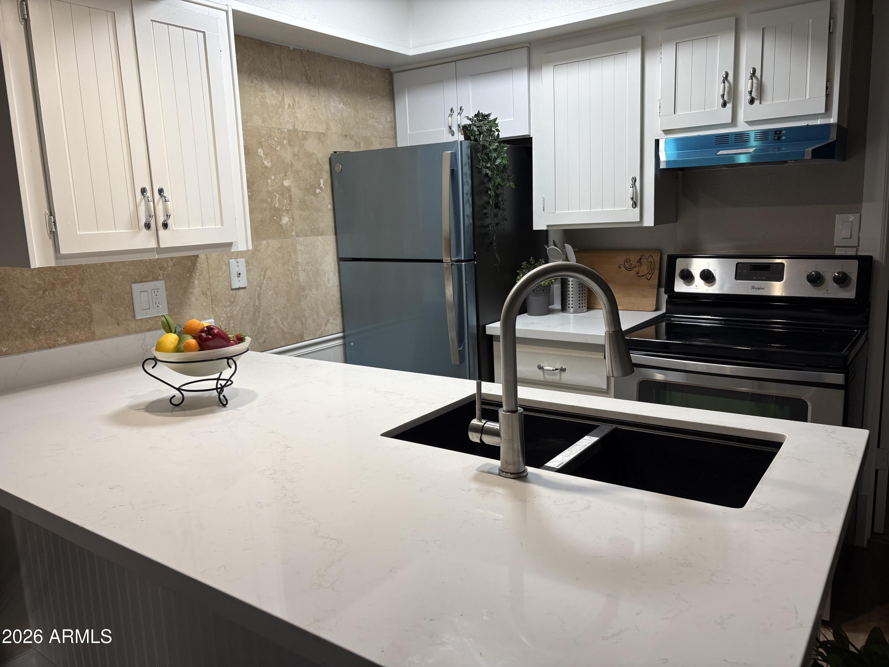 461 W Holmes Avenue 132, Mesa, AZ 85210