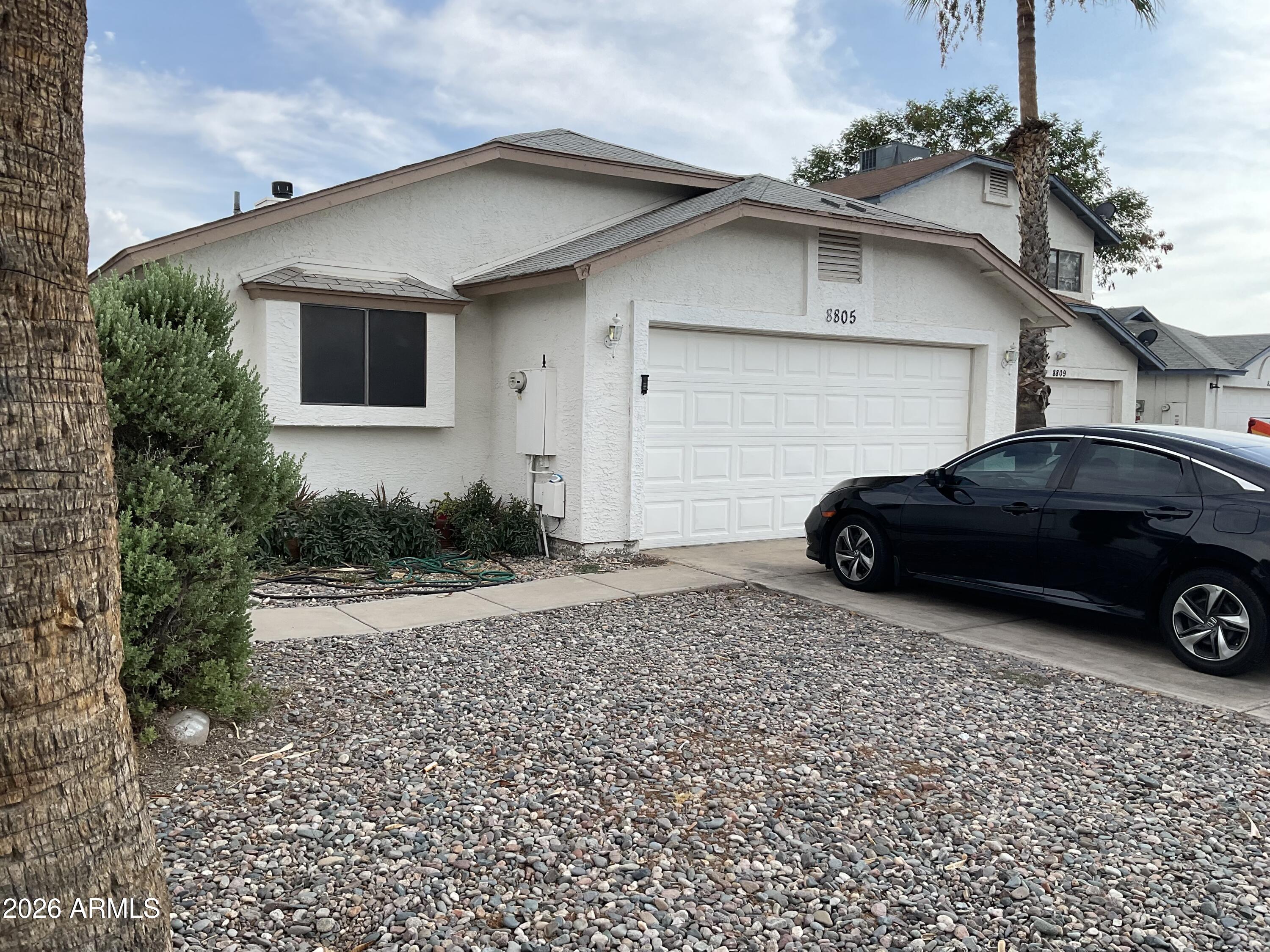 8805 W VALE Drive, Phoenix, AZ 85037