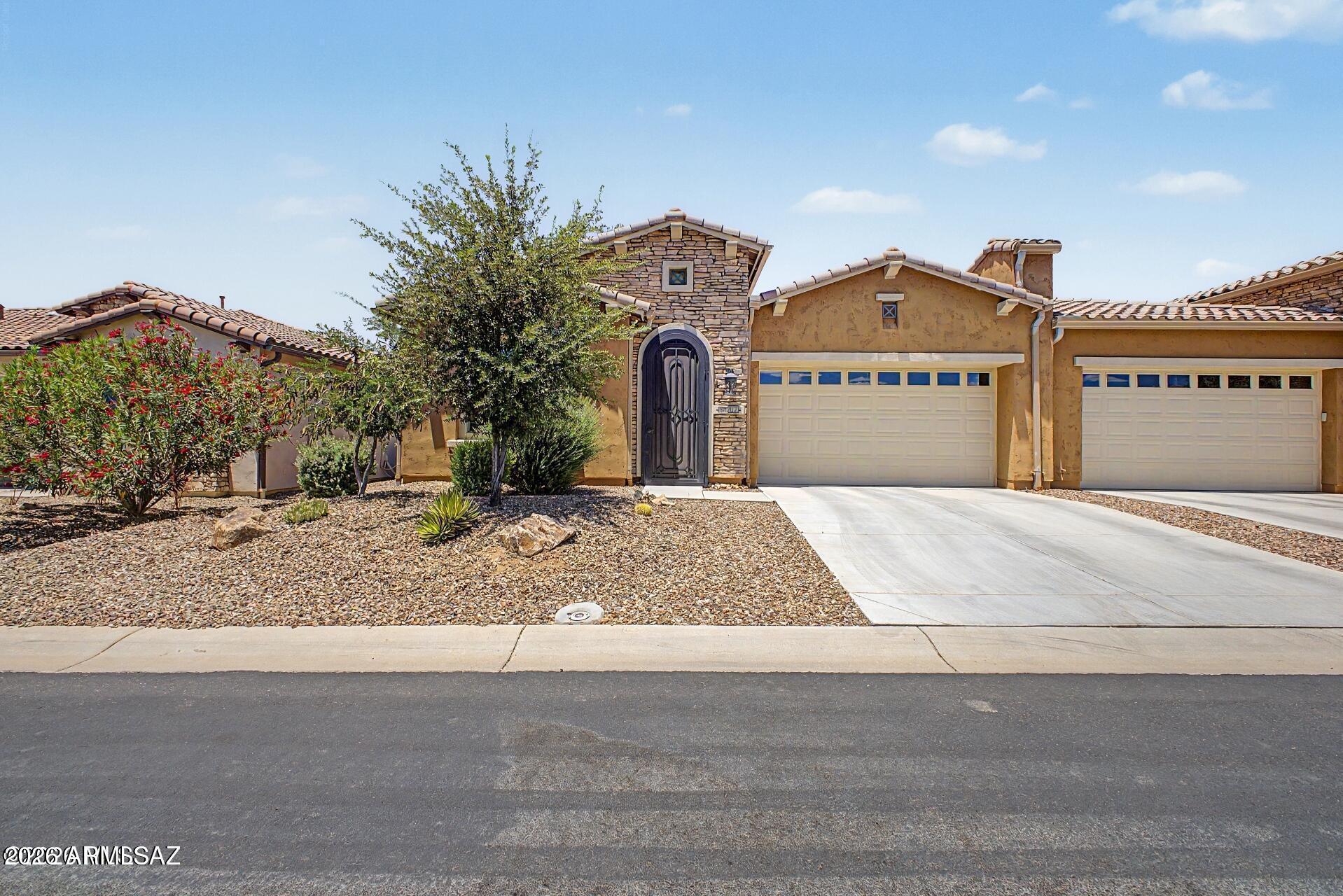 61202 E Shale Road, Oracle, AZ 85623