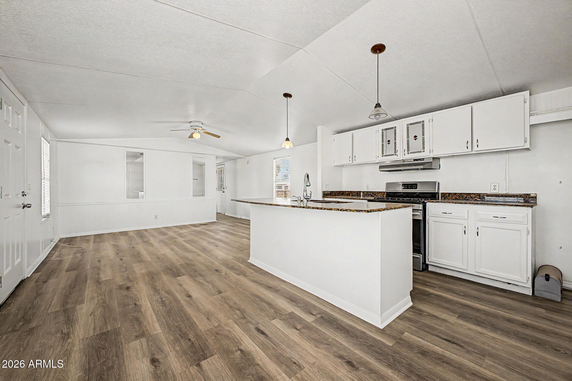 1523 N ETTA Street, Casa Grande, AZ 85122