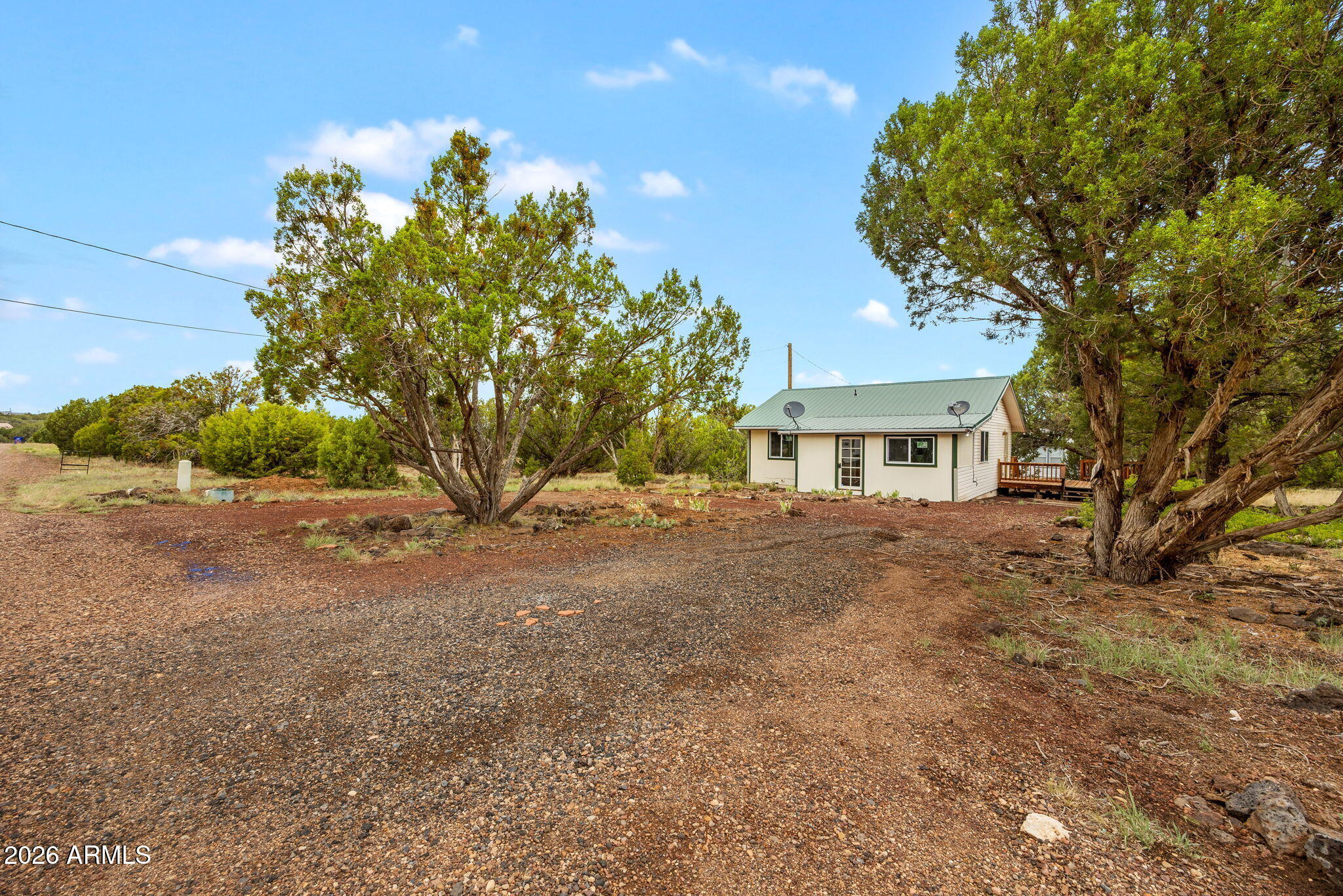 8376 APACHE Drive, Show Low, AZ 85901