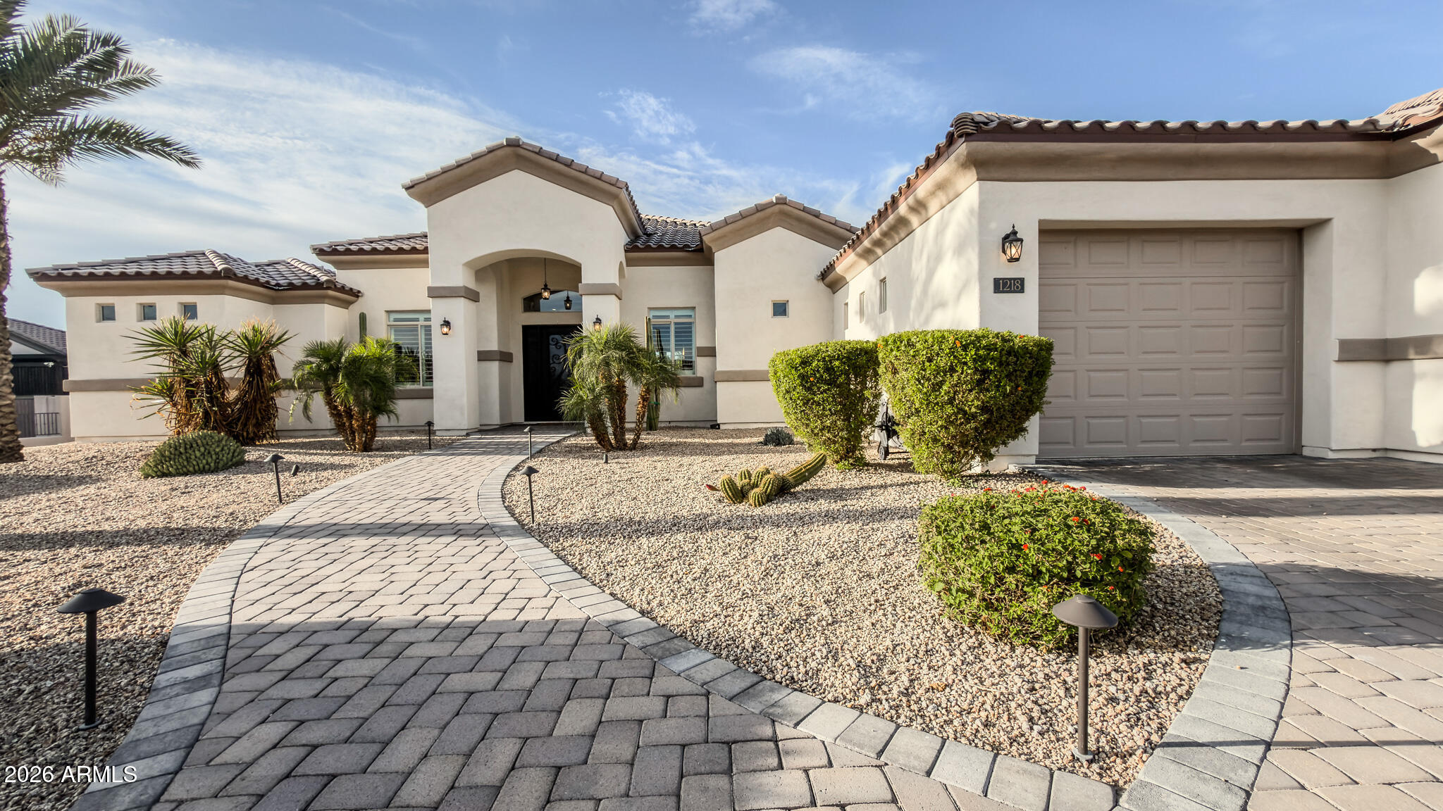 1218 E TUMBLEWEED Drive, Phoenix, AZ 85085