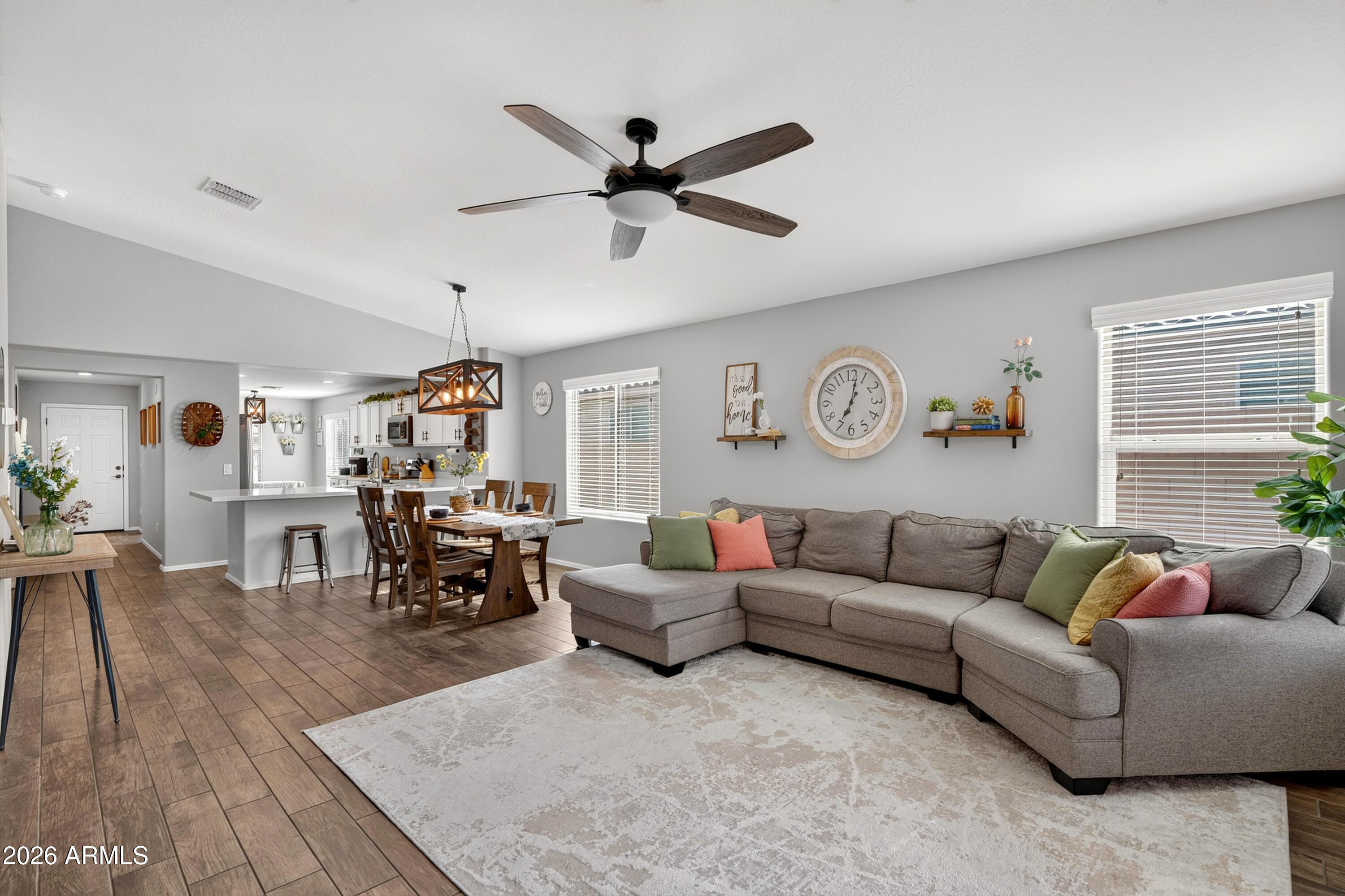 18324 W PUEBLO Avenue, Goodyear, AZ 85338