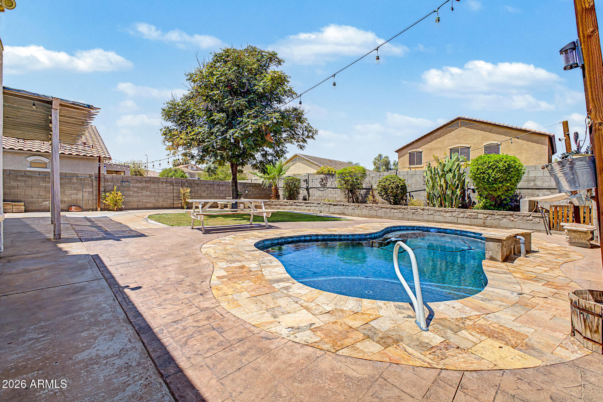 7038 W BEVERLY Road W, Laveen, AZ 85339