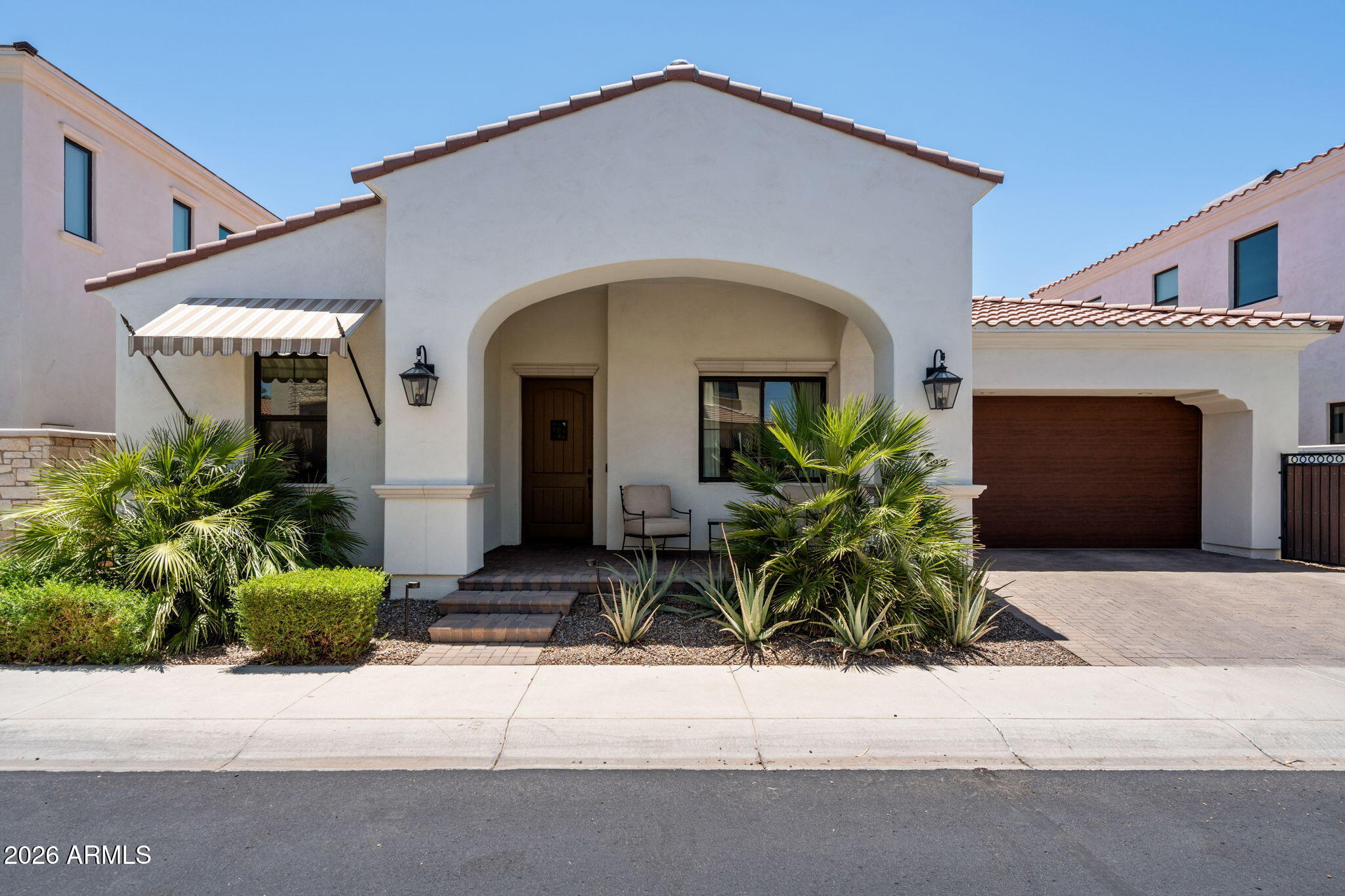 3927 E CRITTENDEN Lane, Phoenix, AZ 85018