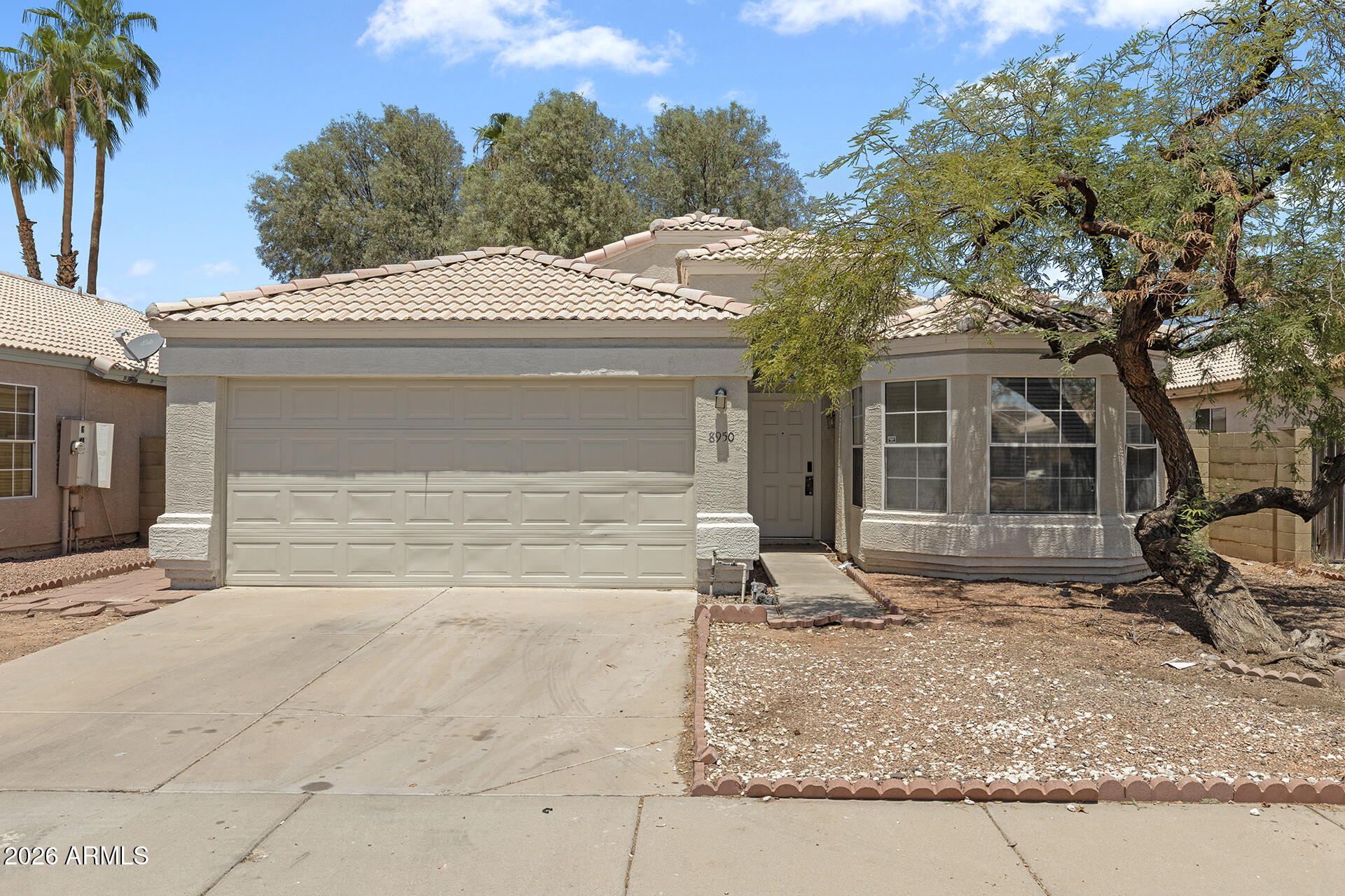 8950 W HOLLY Street, Phoenix, AZ 85037