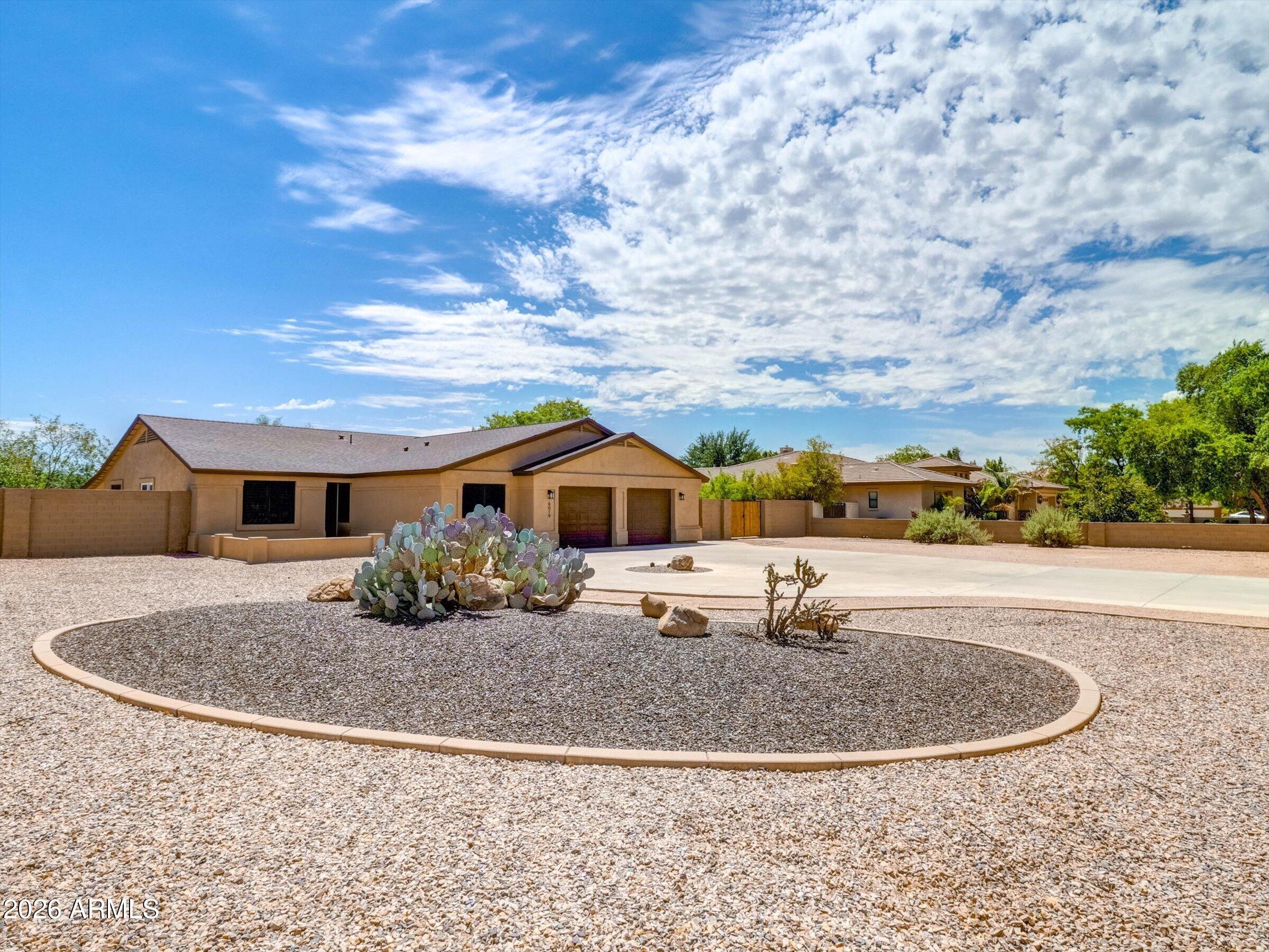 6019 W GREENBRIAR Drive, Glendale, AZ 85308