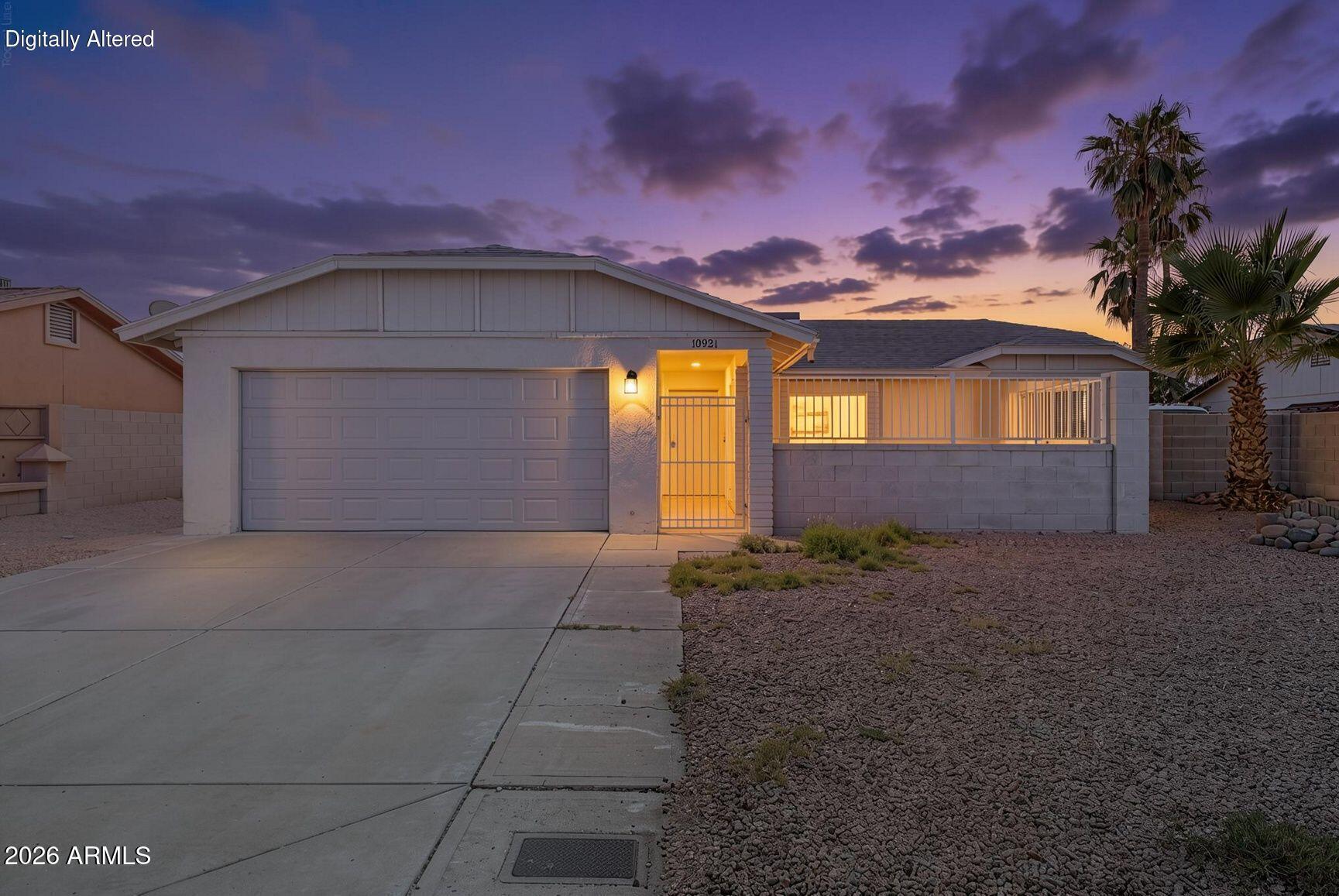 10921 W SELLS Drive, Phoenix, AZ 85037