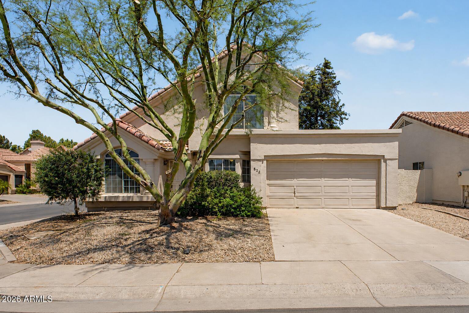 822 W BRADFORD Drive, Gilbert, AZ 85233