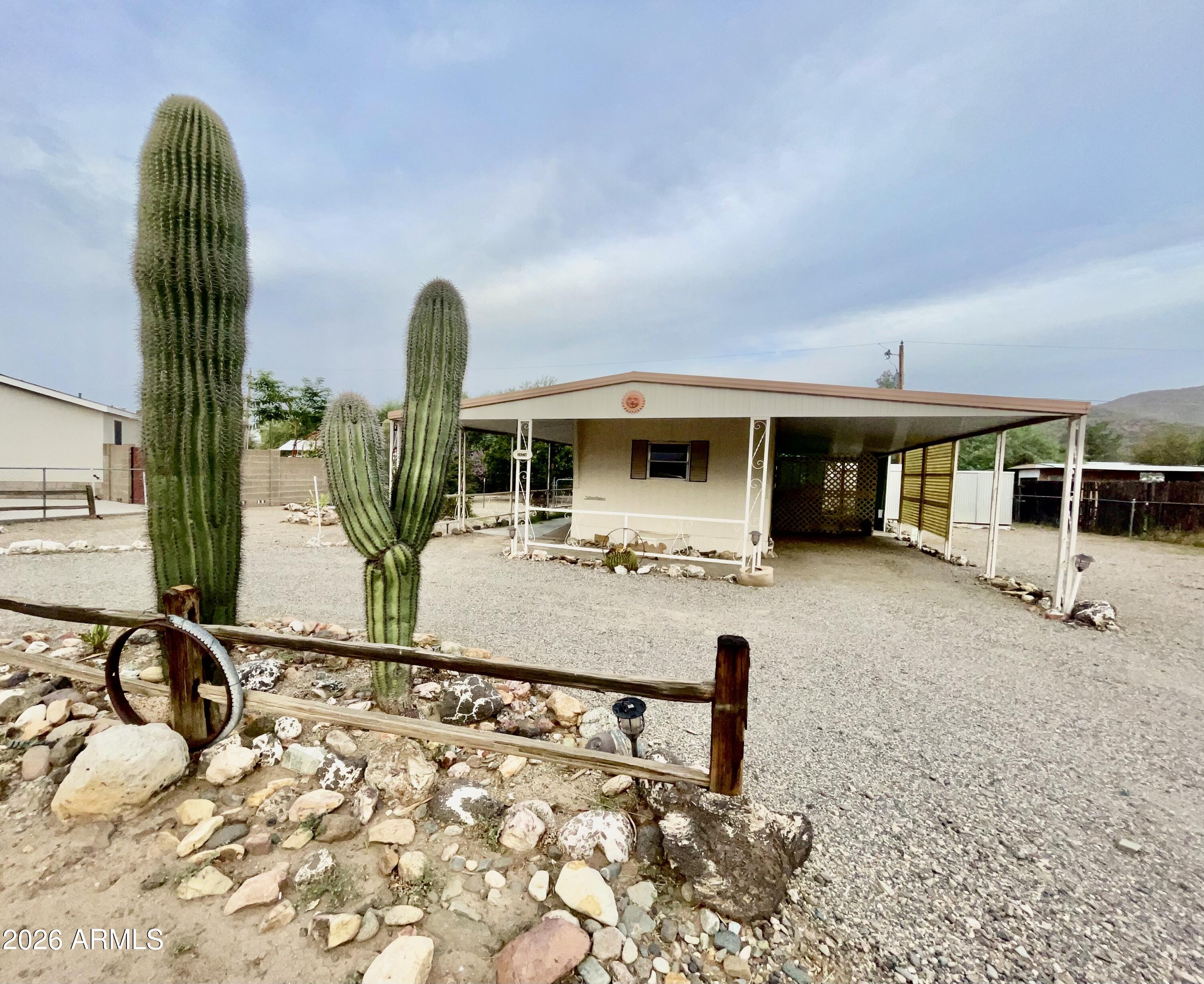 34270 S BERTHA Street, Black Canyon City, AZ 85324