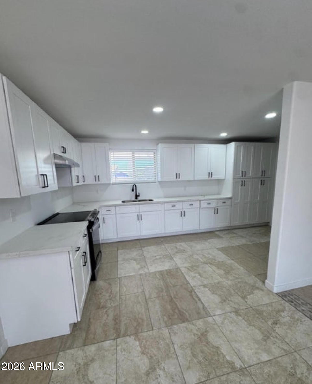 3026 N 40TH Drive, Phoenix, AZ 85019
