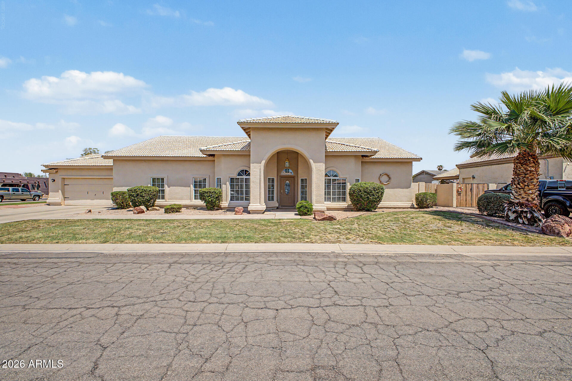 1210 E CLEARVIEW Drive, Casa Grande, AZ 85122