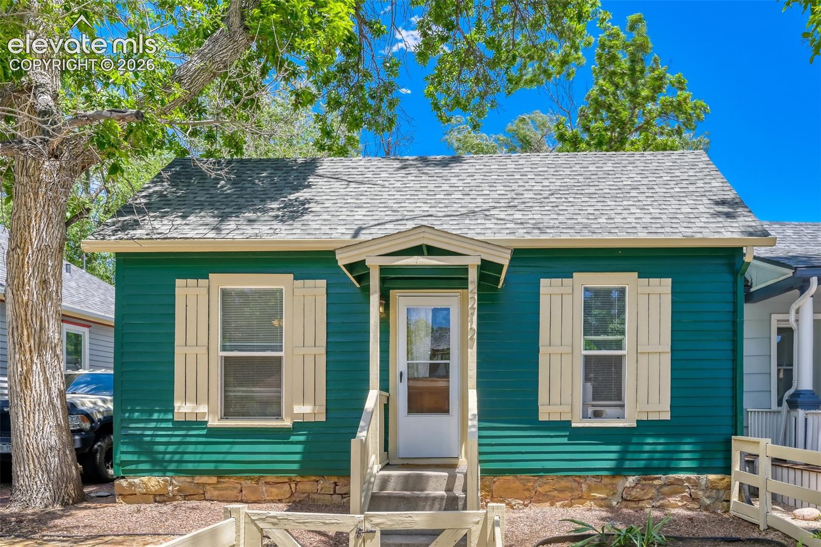 2212 W Bijou Street, Colorado Springs, CO 80904