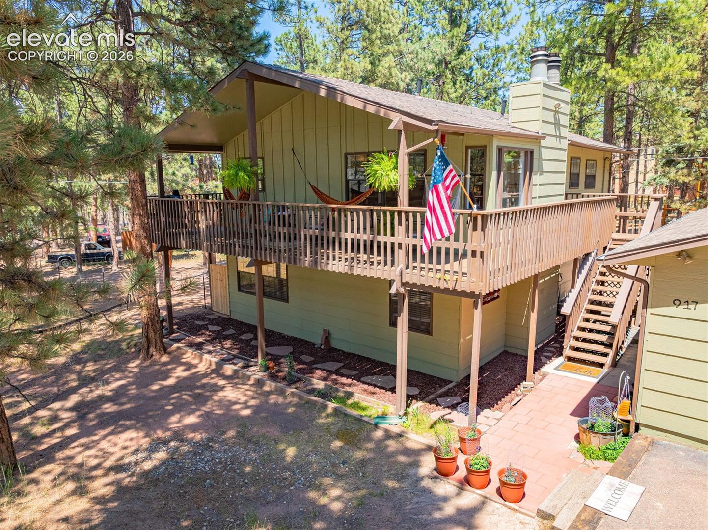 917 Centre Camino NA, Woodland Park, CO, 80863 — assumable VA mortgage at 4.06%