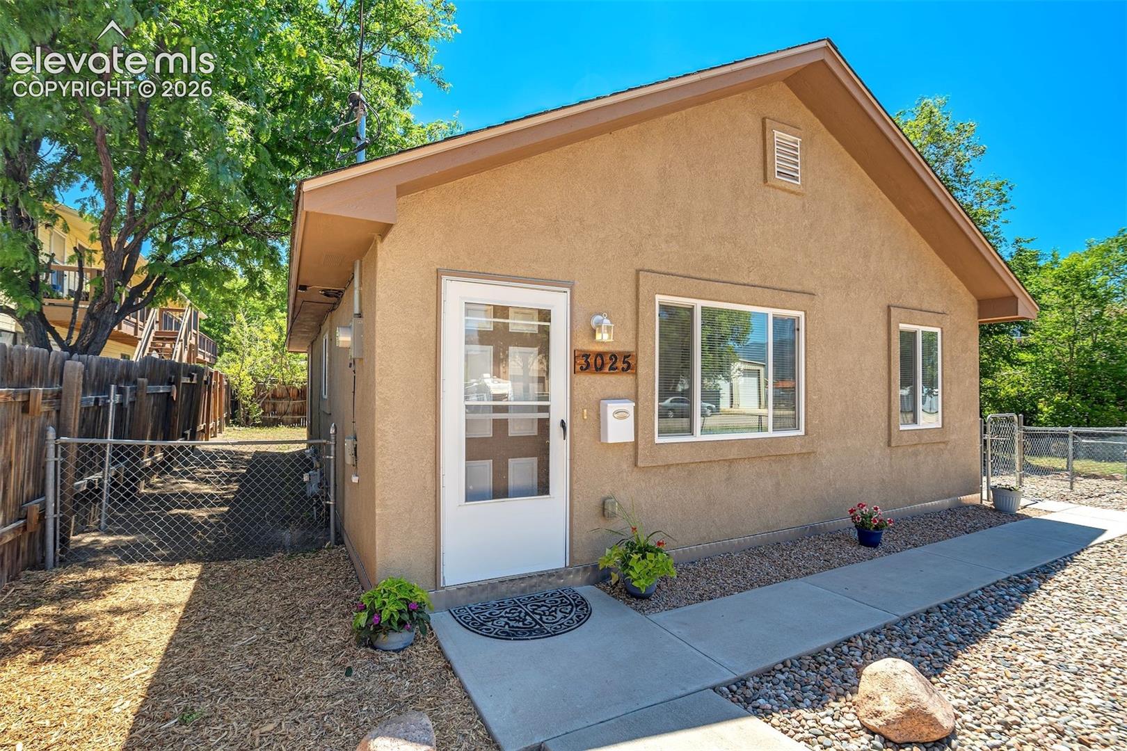 3025 Grandview Street, Colorado Springs, CO 80907