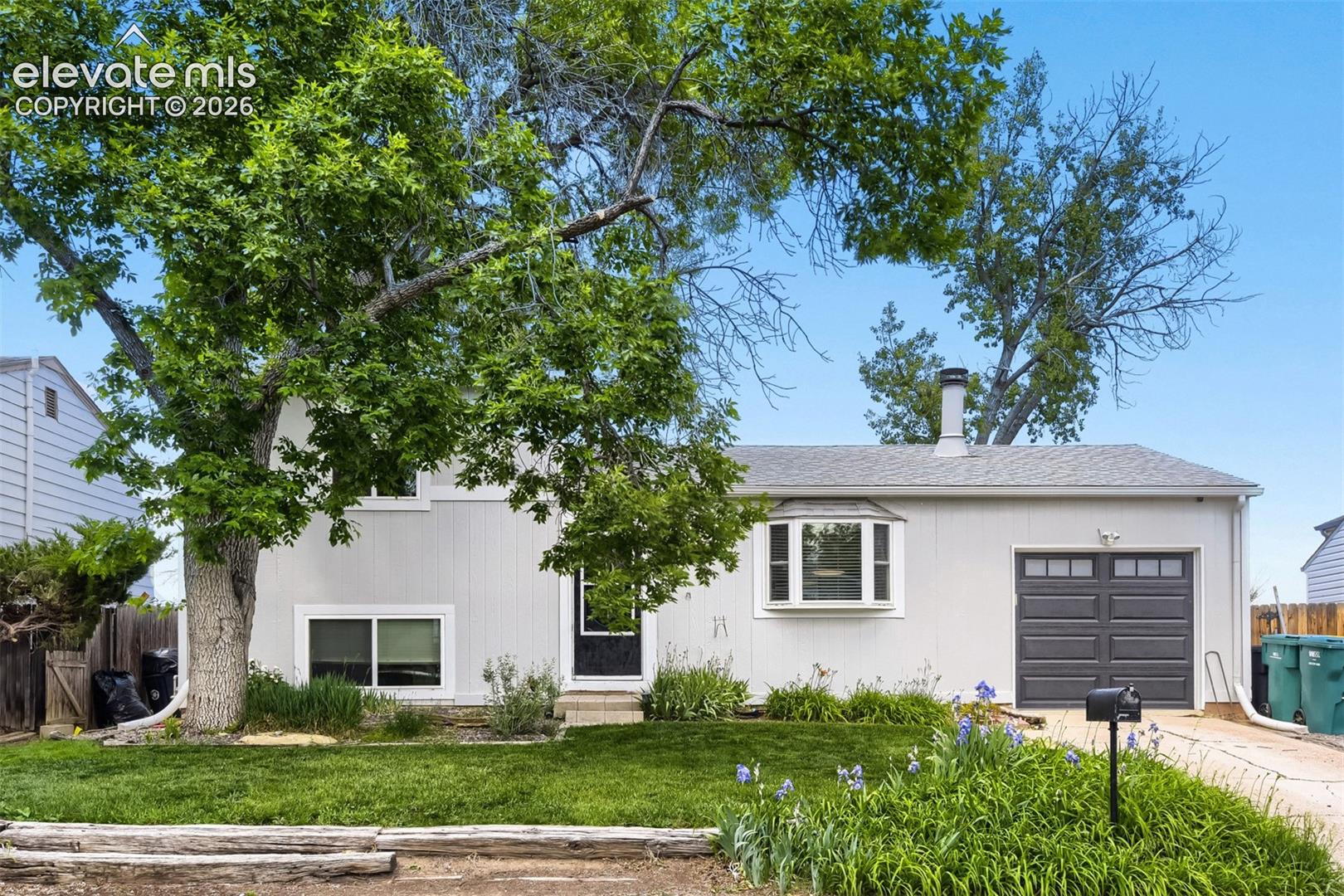 9831 W 105th Avenue, Broomfield, CO 80021