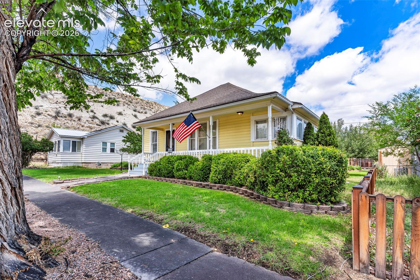 425 Pine Avenue, Canon City, CO 81212