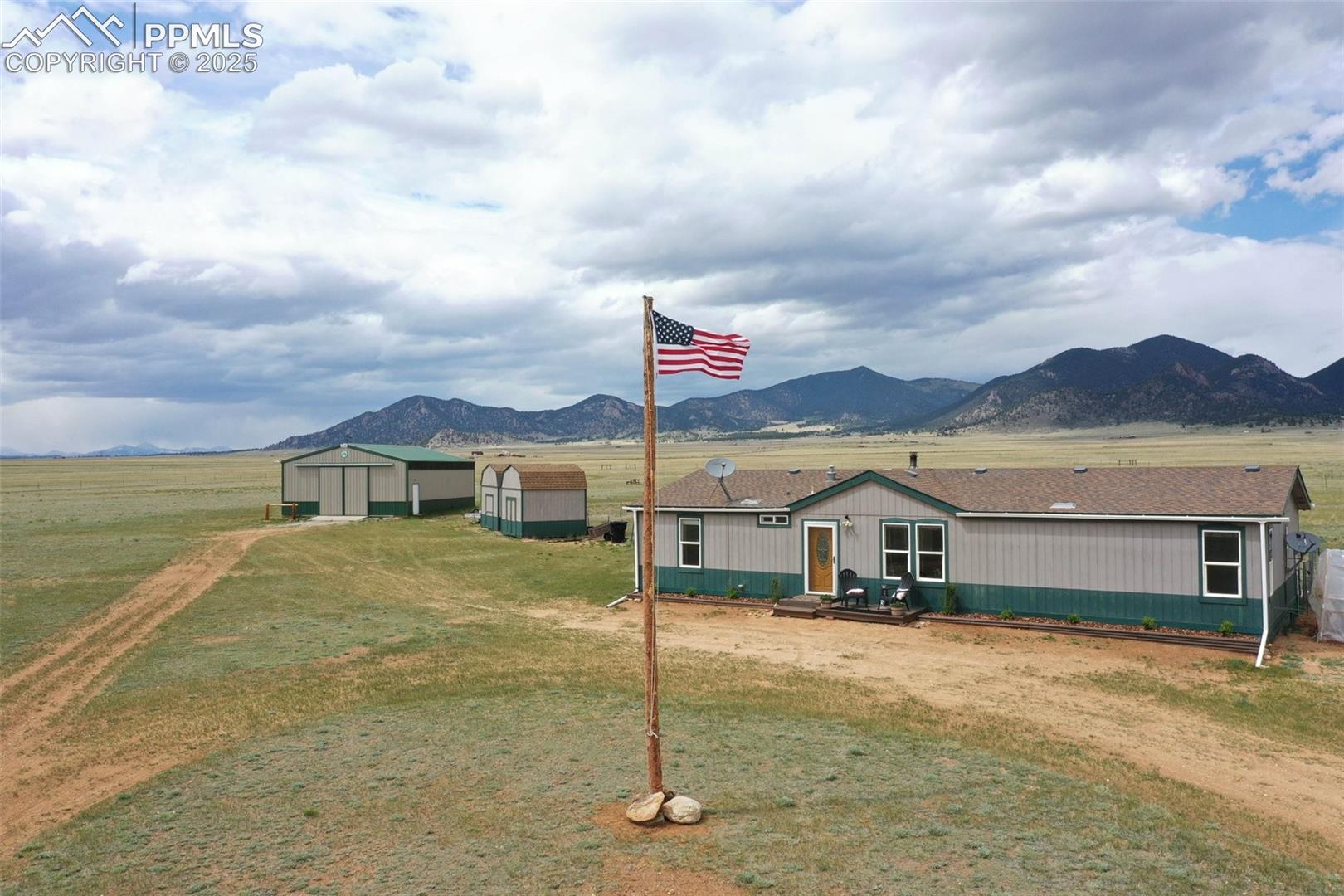 463 Snowshoe Lane, Lake George, CO 80827